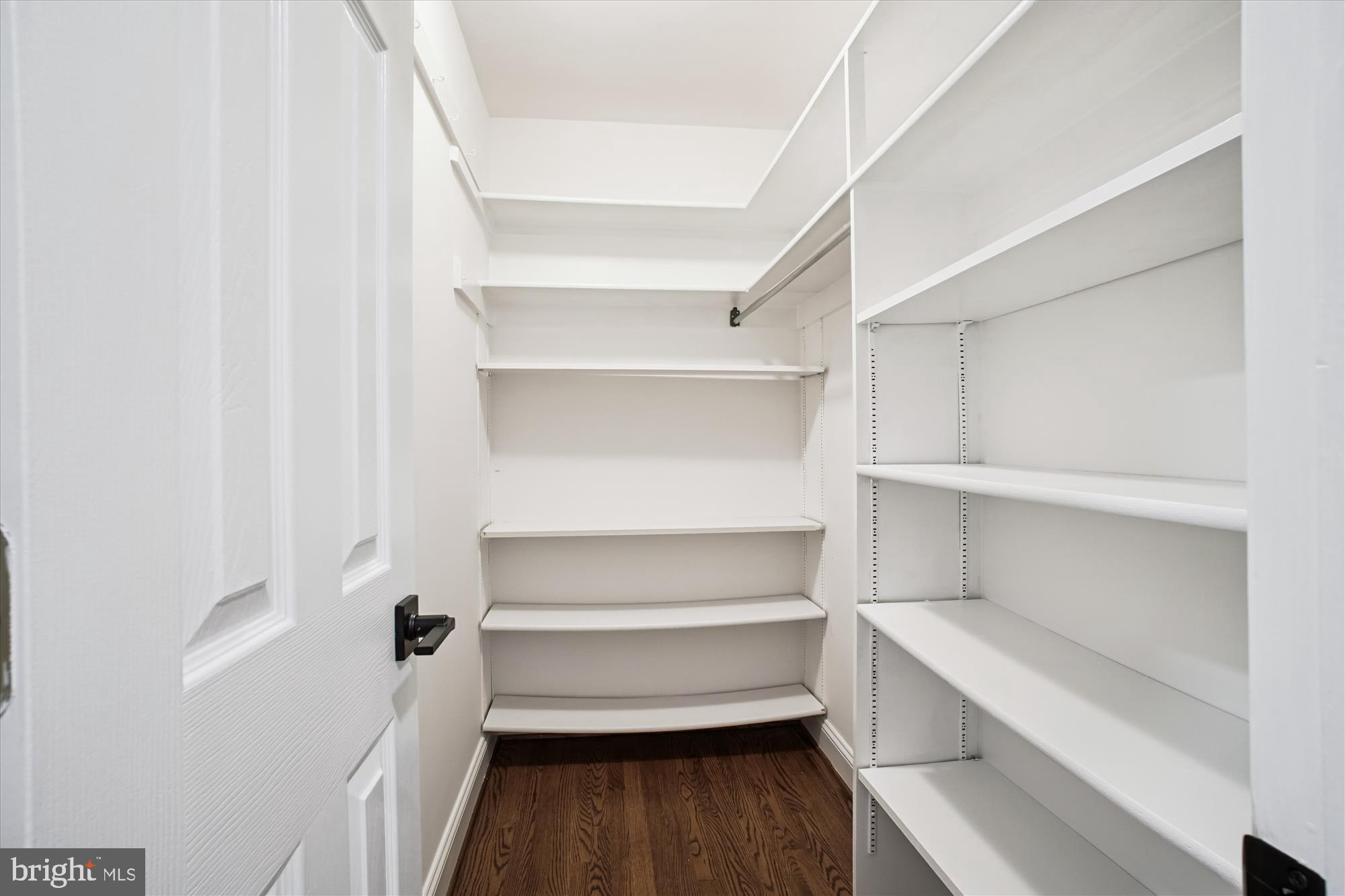 BELLEVUE FOREST - Residential