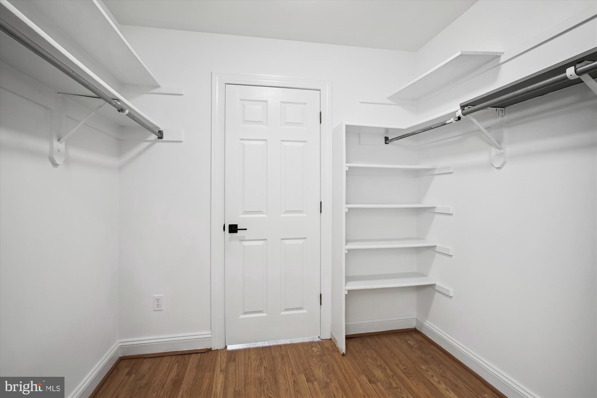 BELLEVUE FOREST - Residential