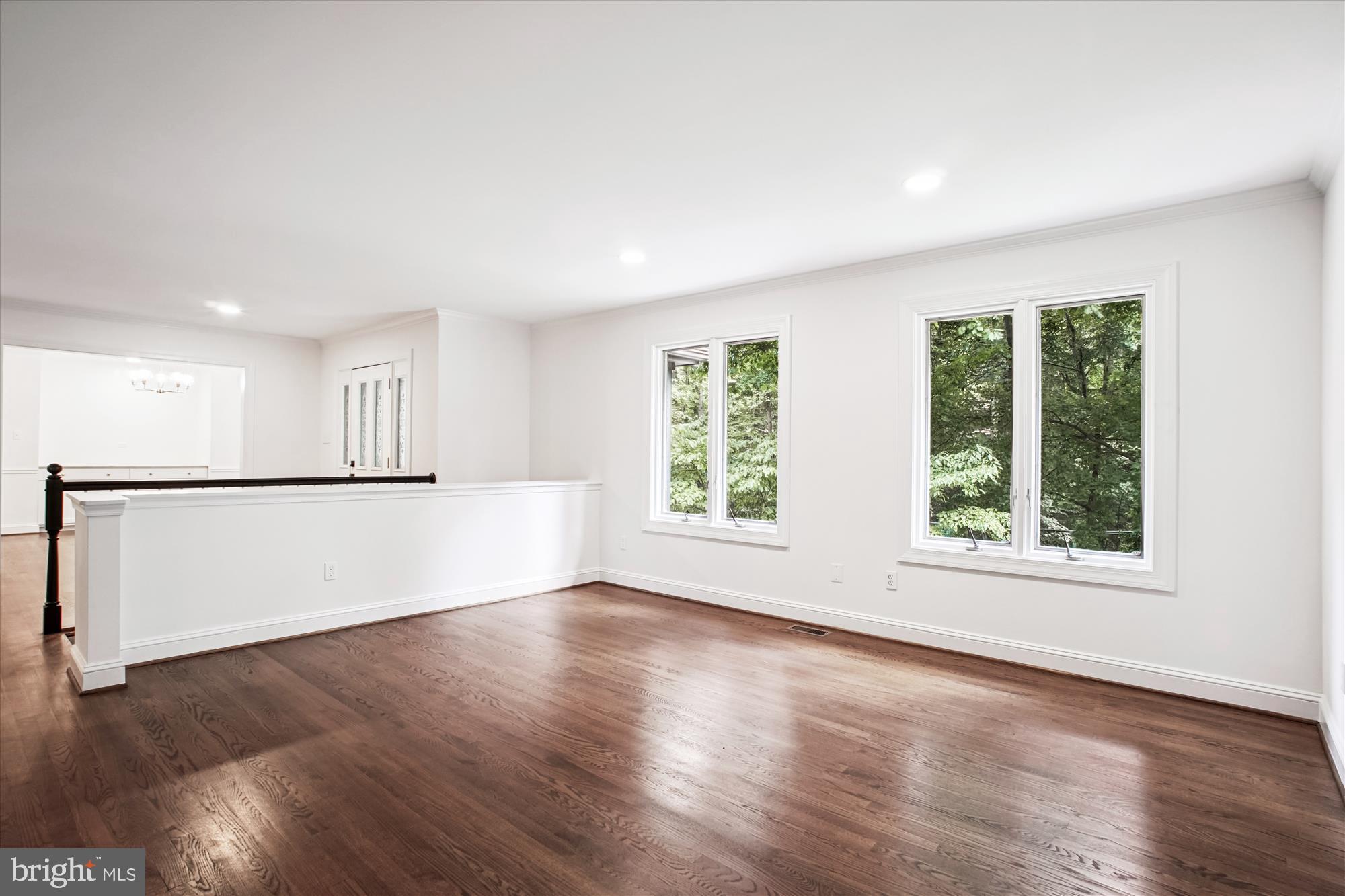 BELLEVUE FOREST - Residential