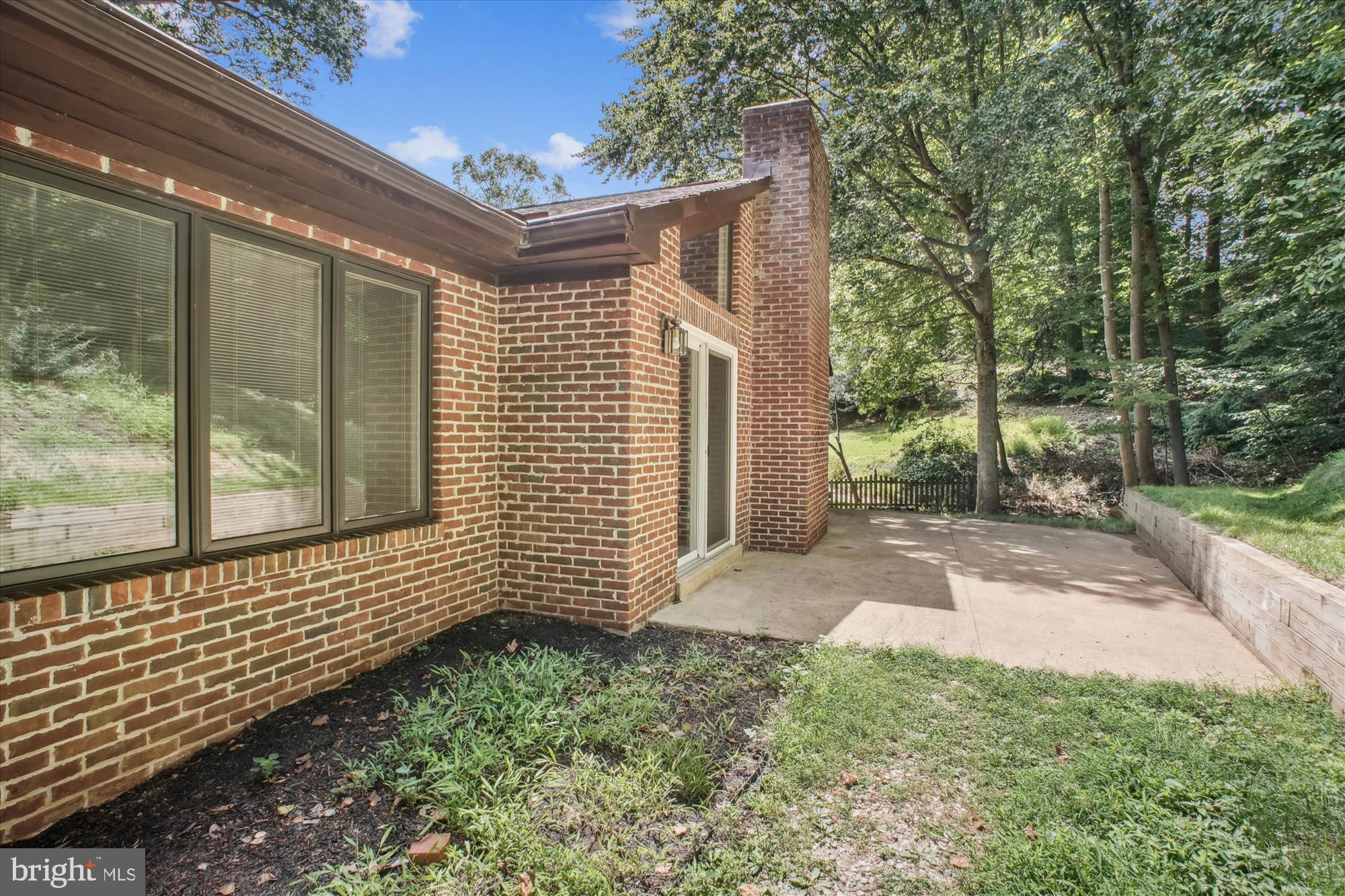 BELLEVUE FOREST - Residential