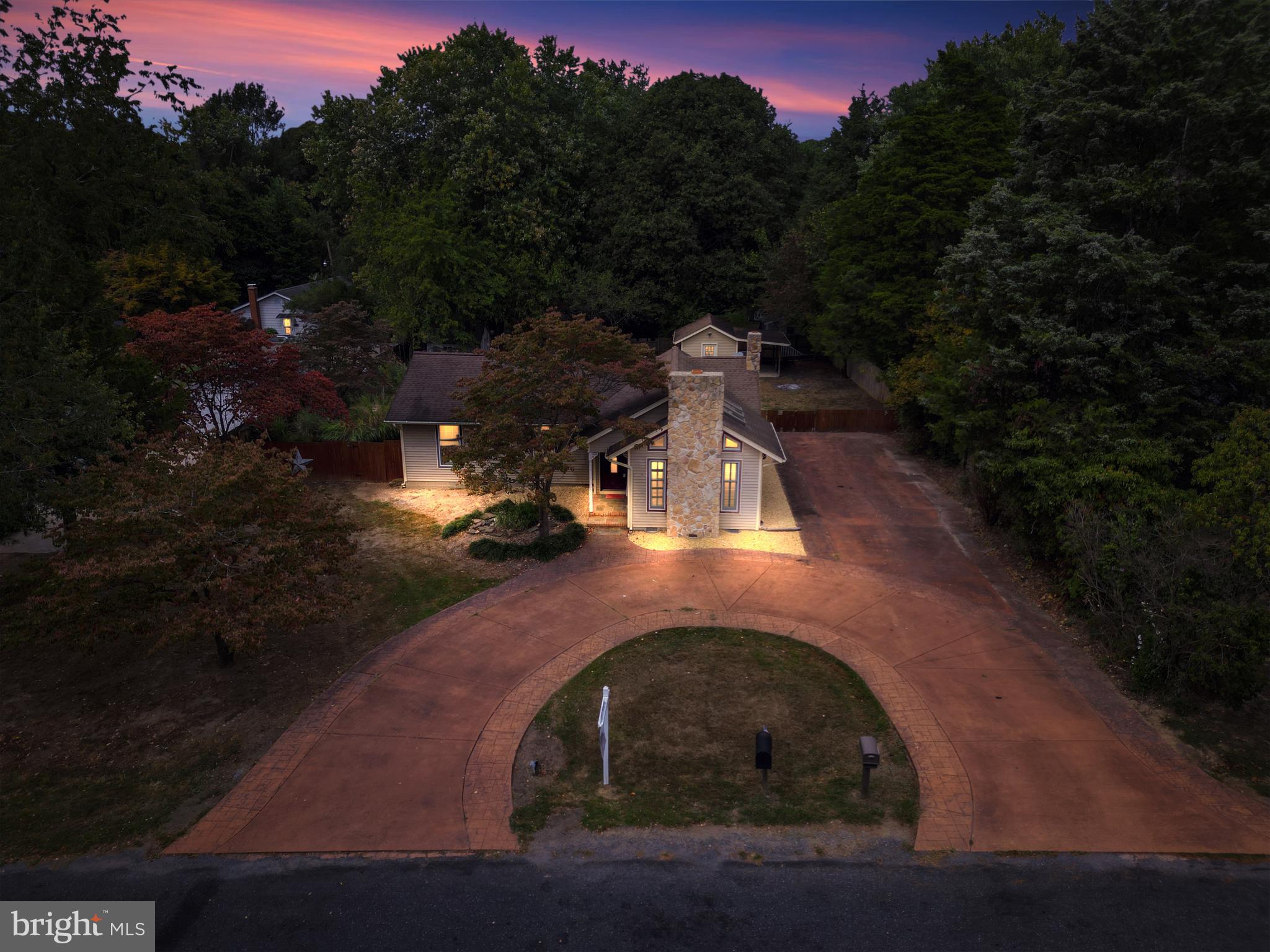 CHESTER HARBOR - Residential