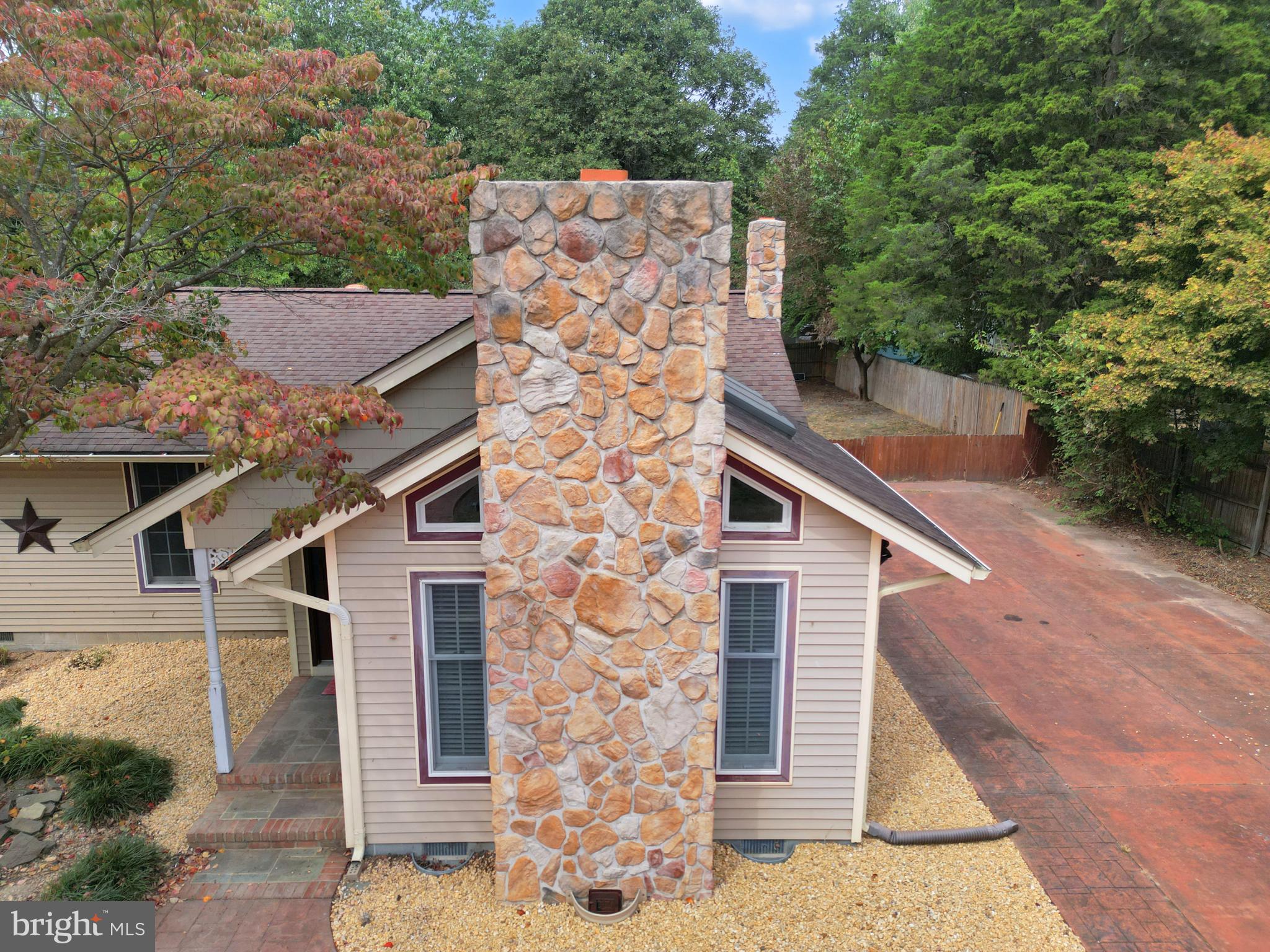 CHESTER HARBOR - Residential