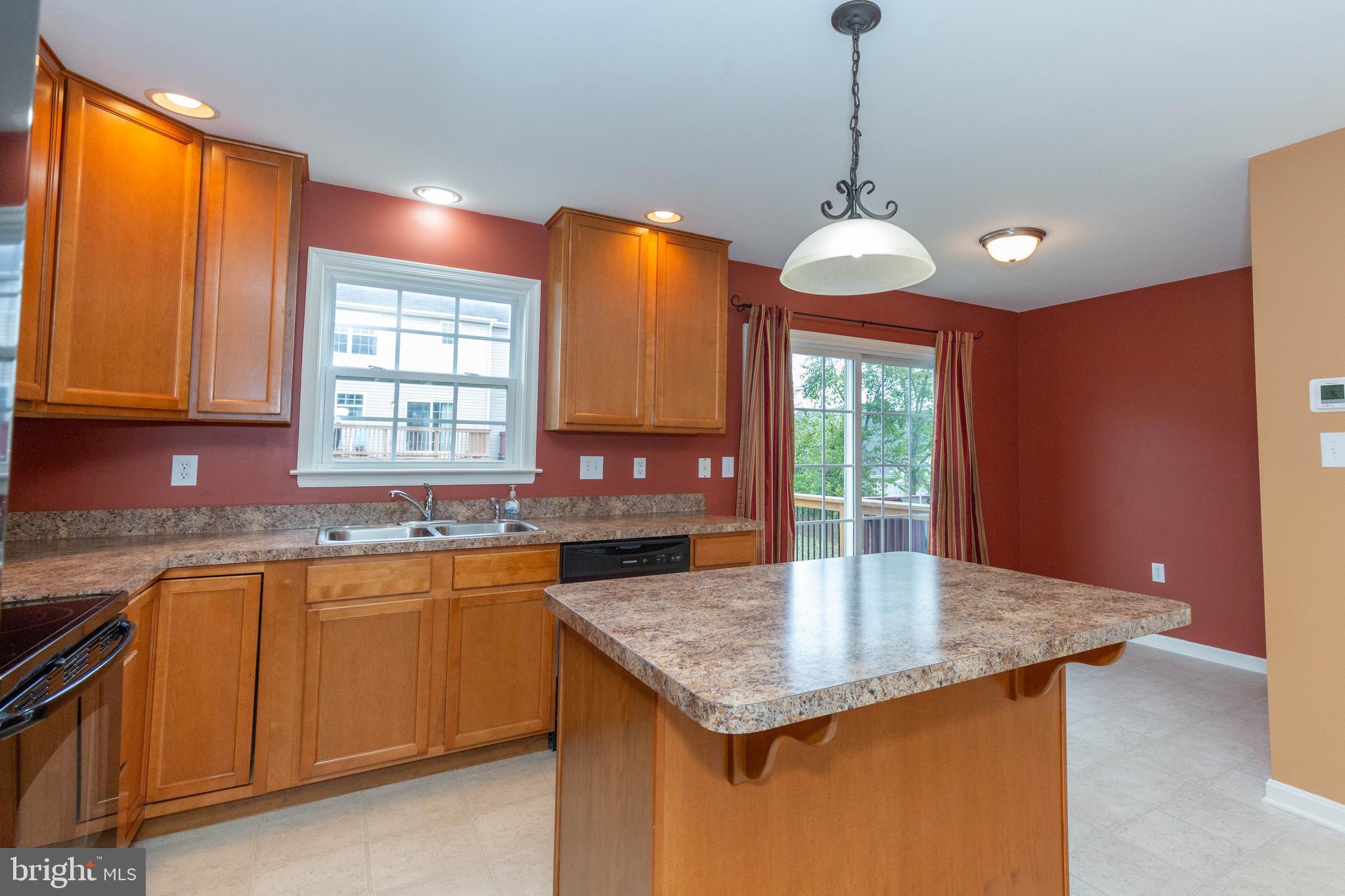 HAMMONDS MILL - Residential Lease