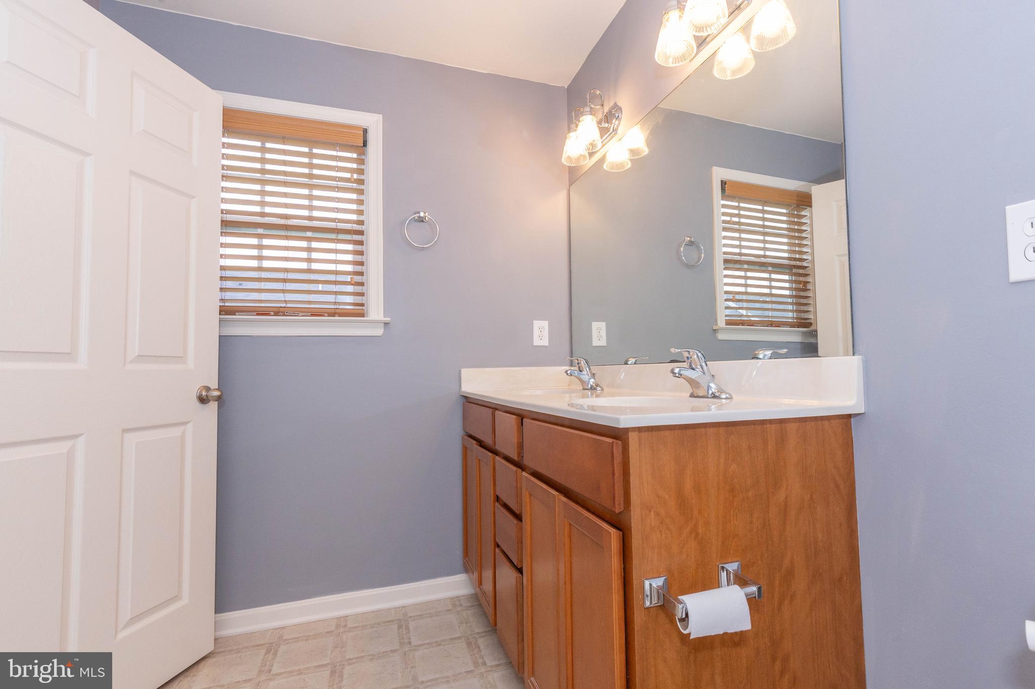 HAMMONDS MILL - Residential Lease