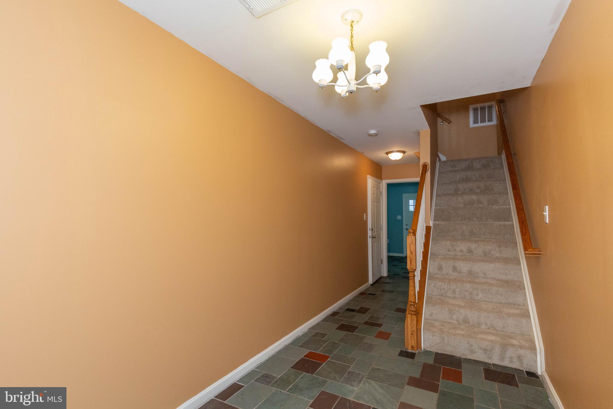 HAMMONDS MILL - Residential Lease