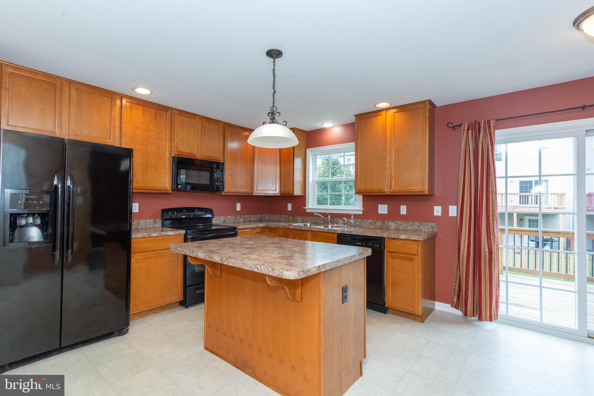 HAMMONDS MILL - Residential Lease