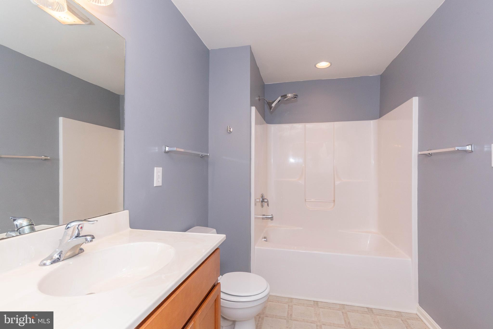 HAMMONDS MILL - Residential Lease