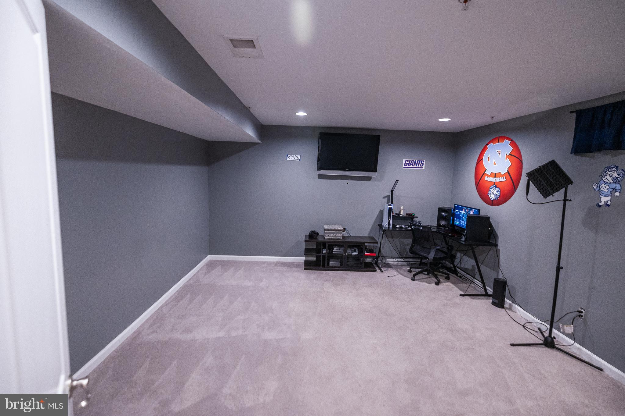 THE PRESERVE AT PISCATAWAY - Residential