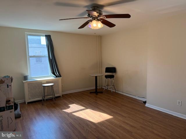 Expansive Two Bedroom, One and a half Bath Apartment For Rent in Pennsport; approximately 1000 +/- square feet of living space. Wonderful location right near public transportation, the entrance to 95, and the shops on Delaware Avenue. The unit is a second floor walk up with Pergo flooring in the living area and carpeting in the bedrooms, a large living room, an eat in kitchen with stainless steel appliances and access to a large deck, and a washer/dryer in the unit. There is a bathtub in the full bath. This is a corner triplex with a lot of natural light throughout the unit. Lots of street parking close by. No pets or smoking. The water is included in the rent. The tenant pays for all other utilities.
