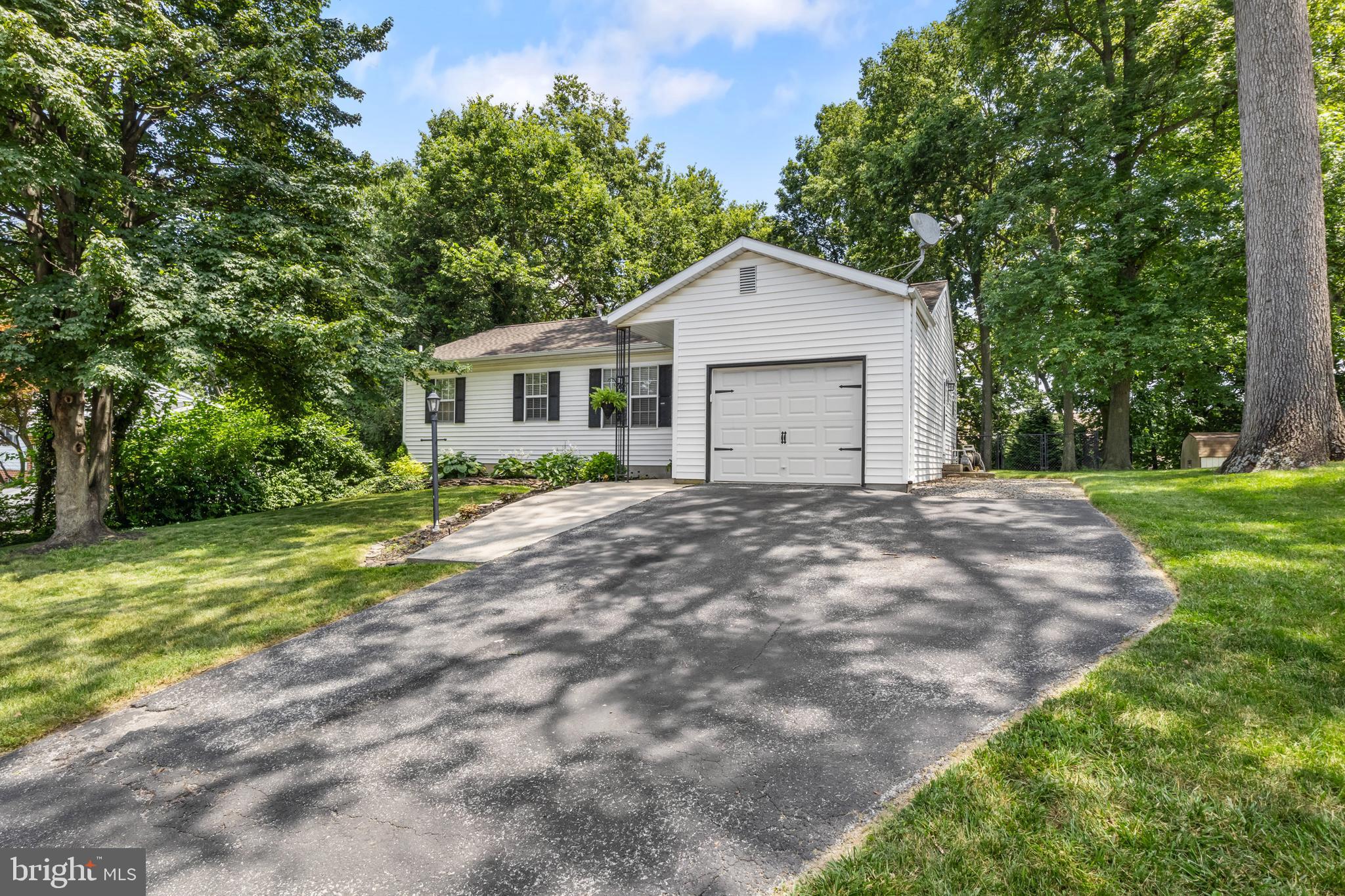 PENN OAKS - Residential