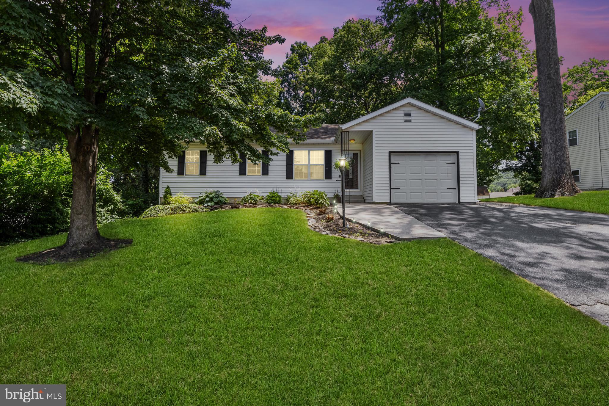 PENN OAKS - Residential