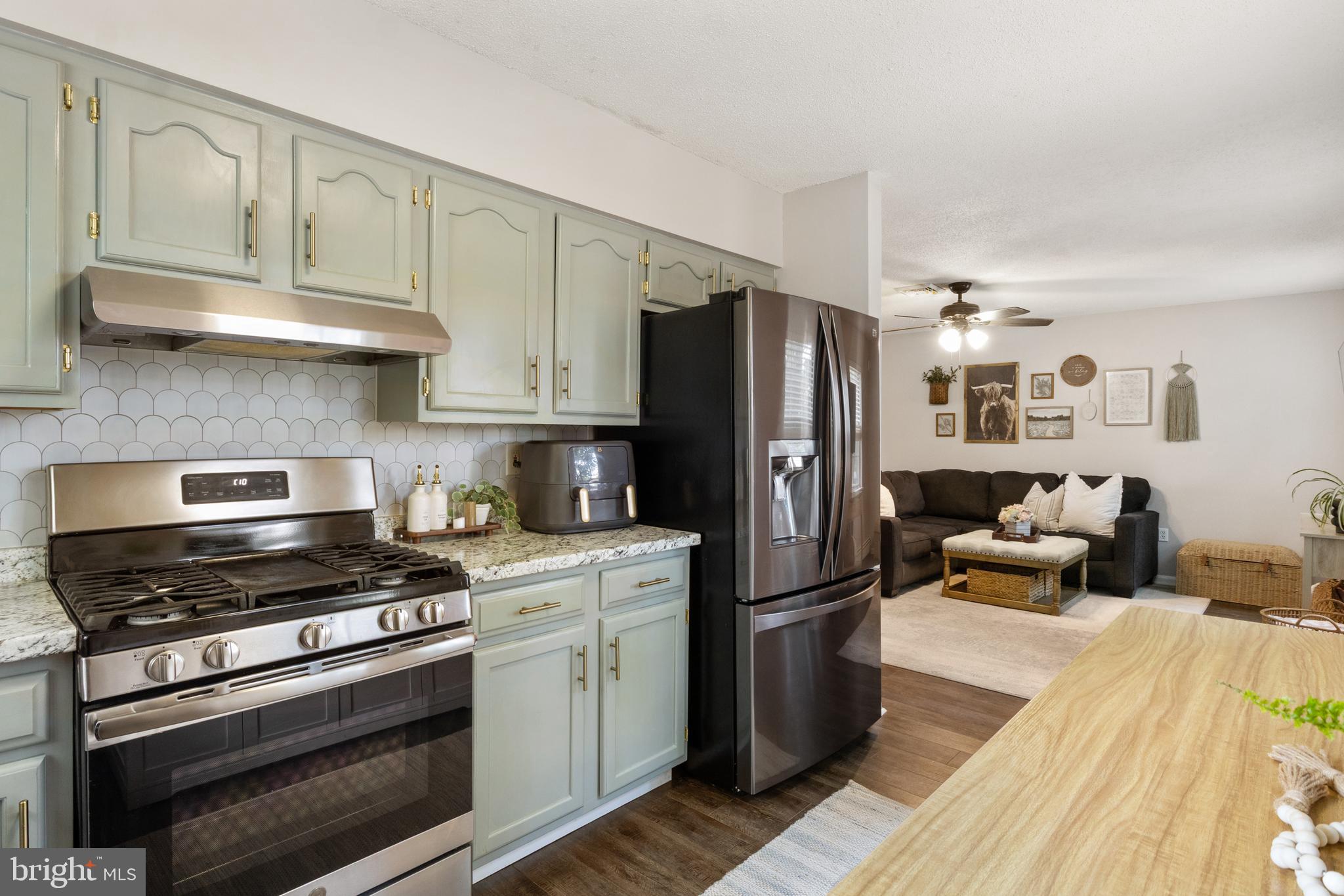 PENN OAKS - Residential