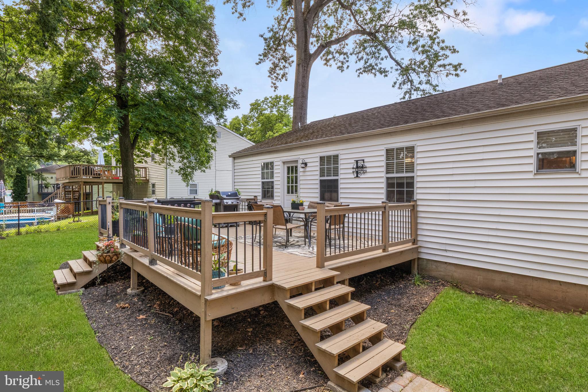 PENN OAKS - Residential