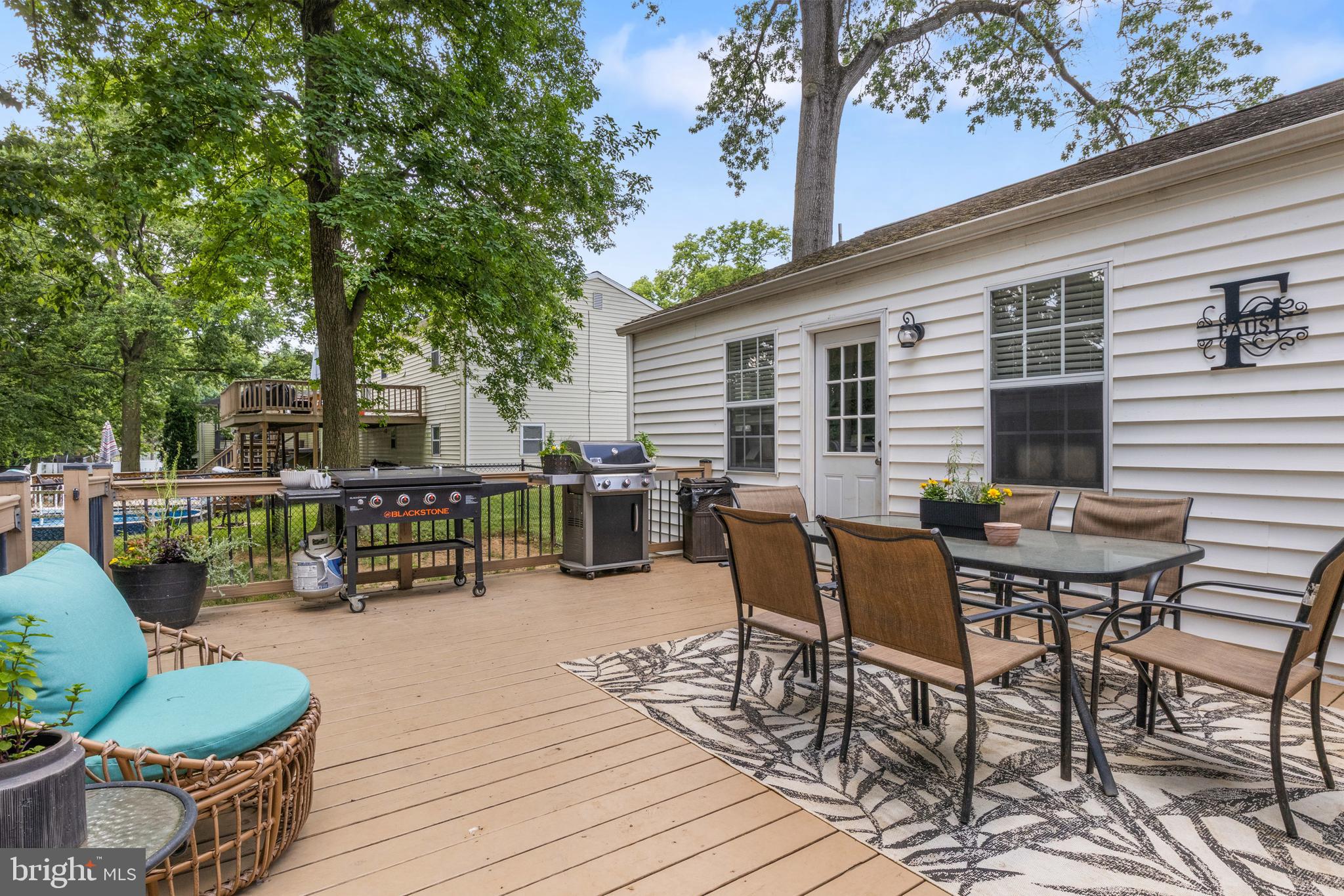 PENN OAKS - Residential