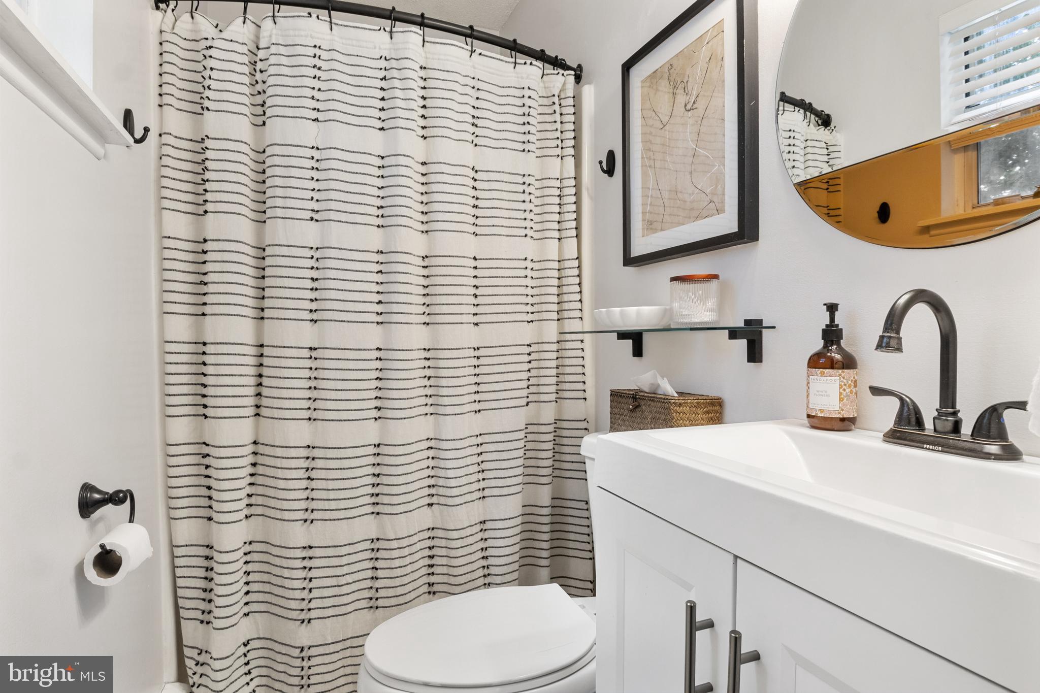 PENN OAKS - Residential