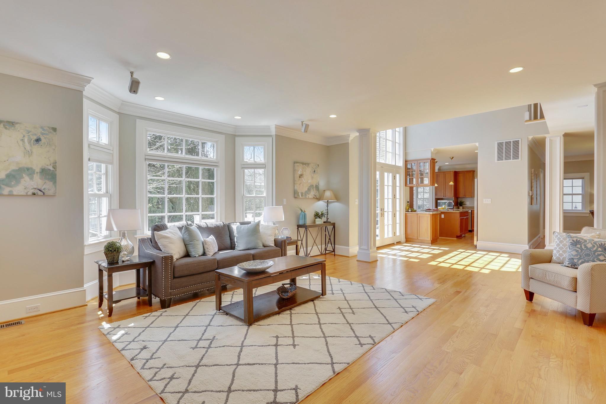 WOODHAVEN - Residential