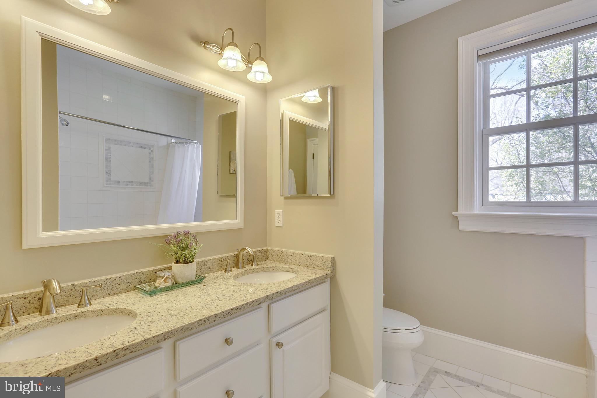 WOODHAVEN - Residential
