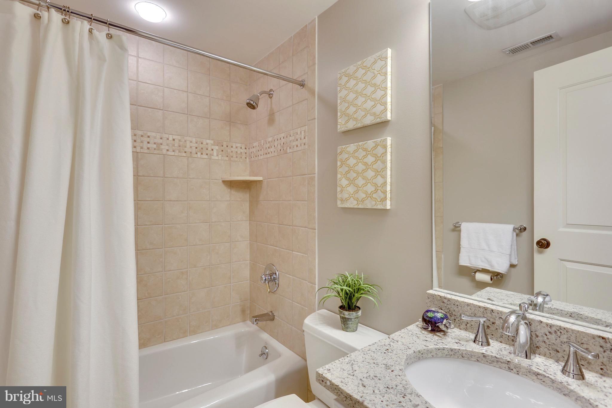 WOODHAVEN - Residential