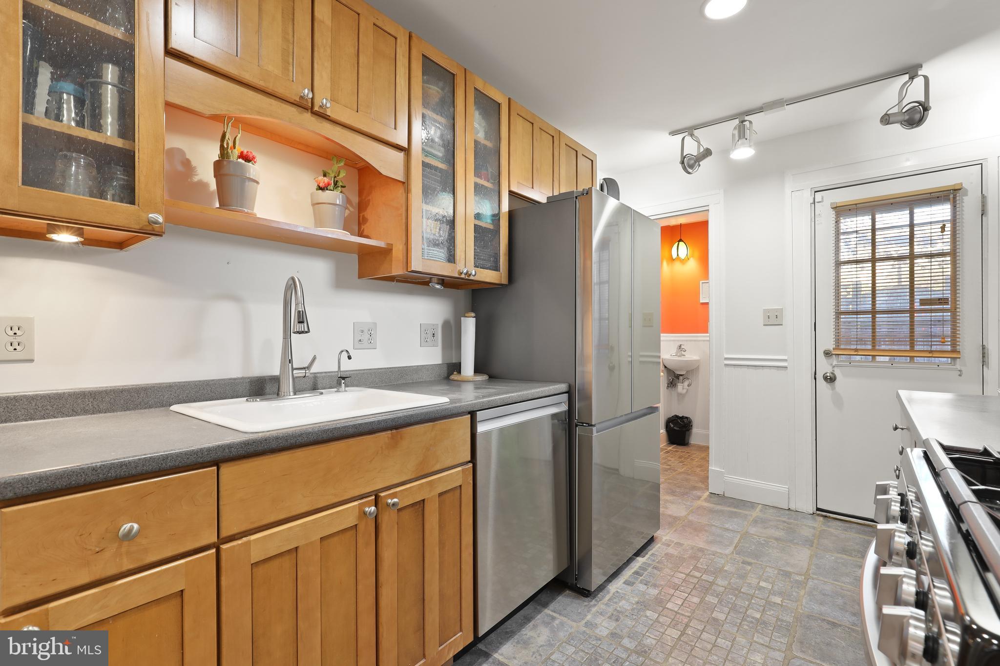 GUILFORD - Residential