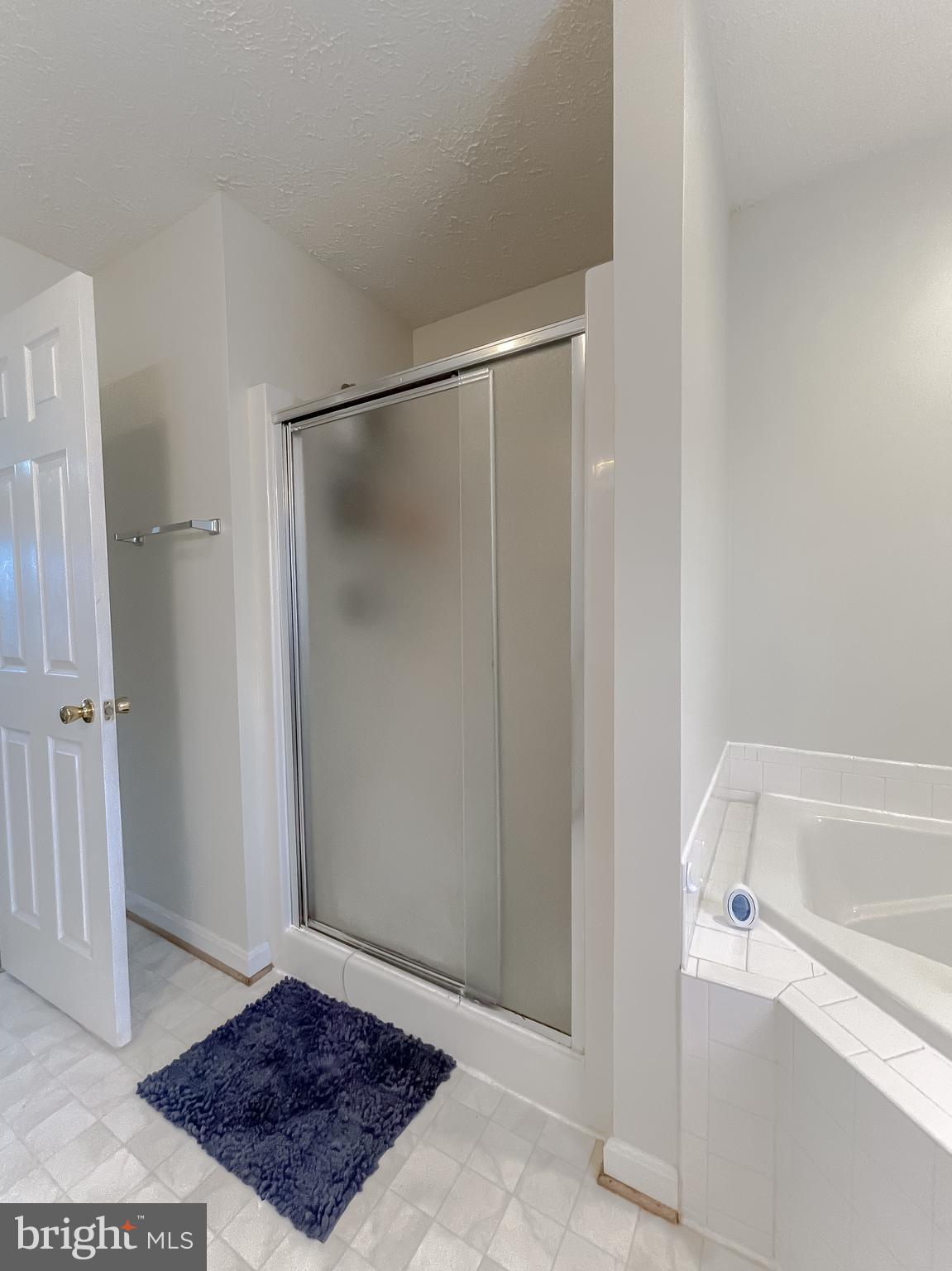 WILLOW WOODS - Residential