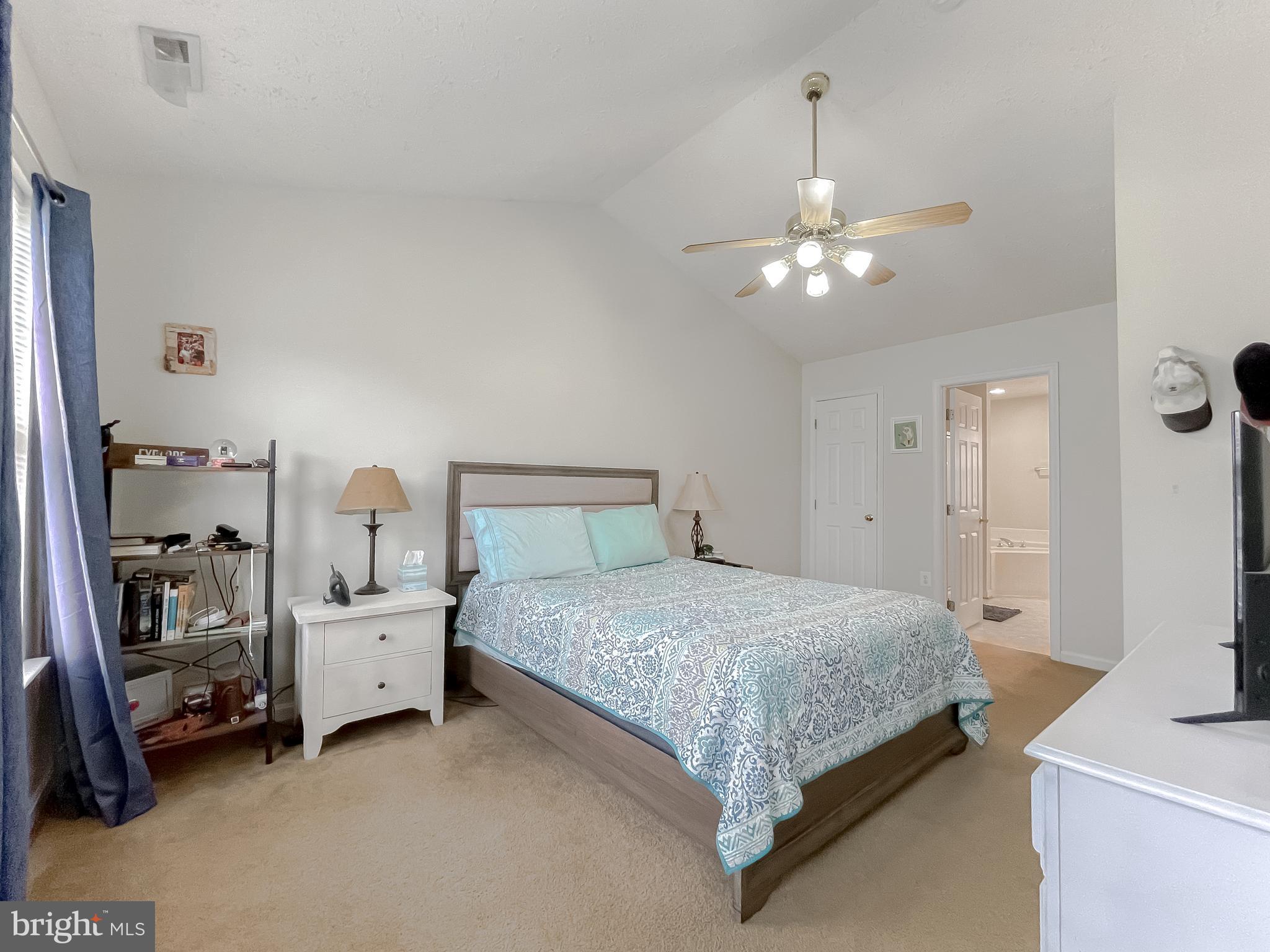 WILLOW WOODS - Residential