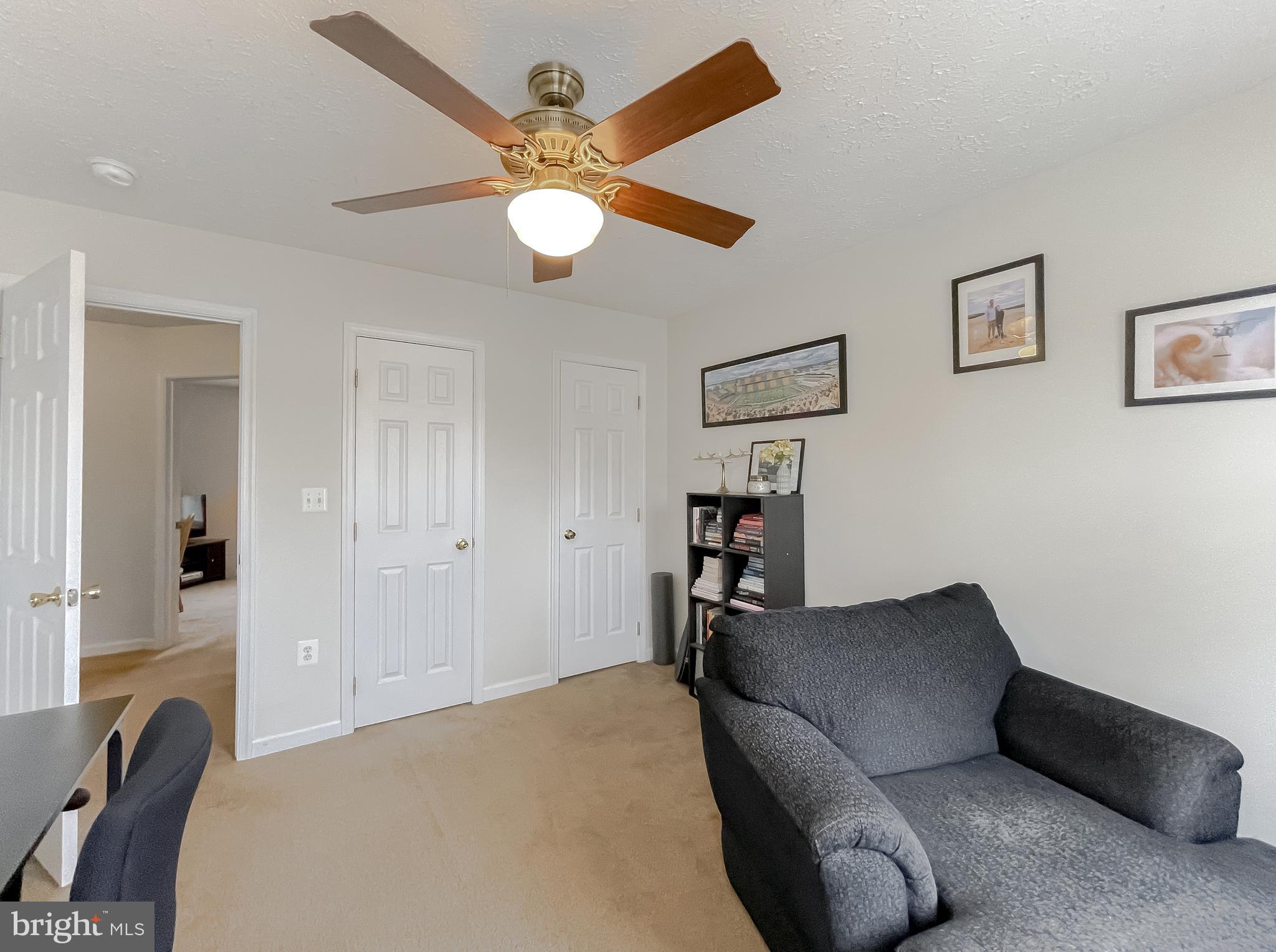 WILLOW WOODS - Residential