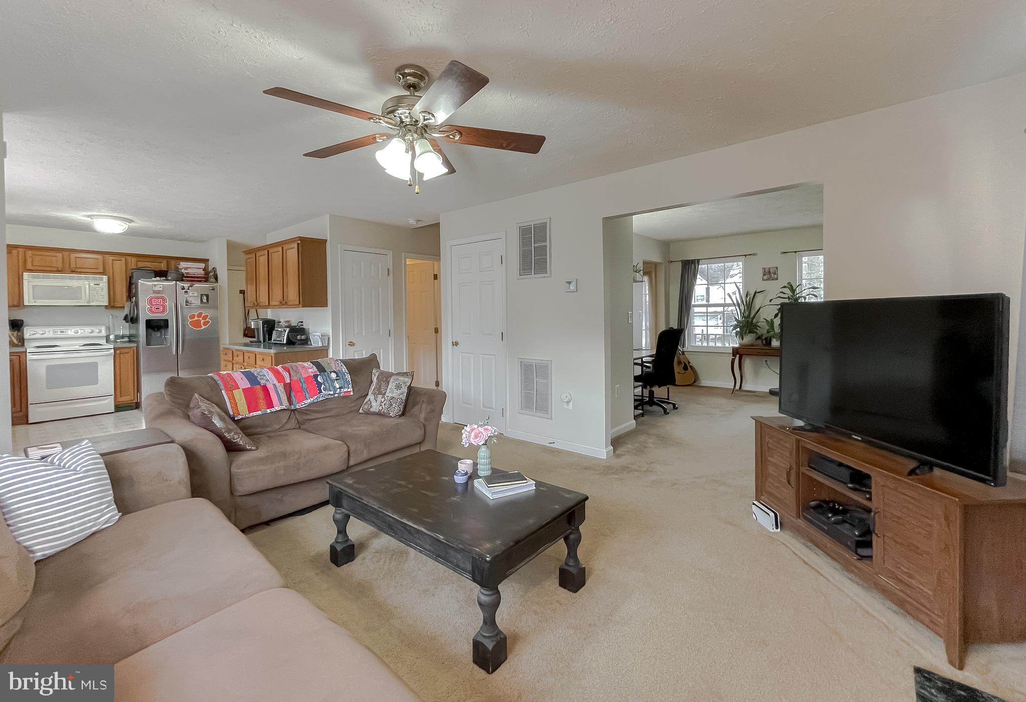 WILLOW WOODS - Residential