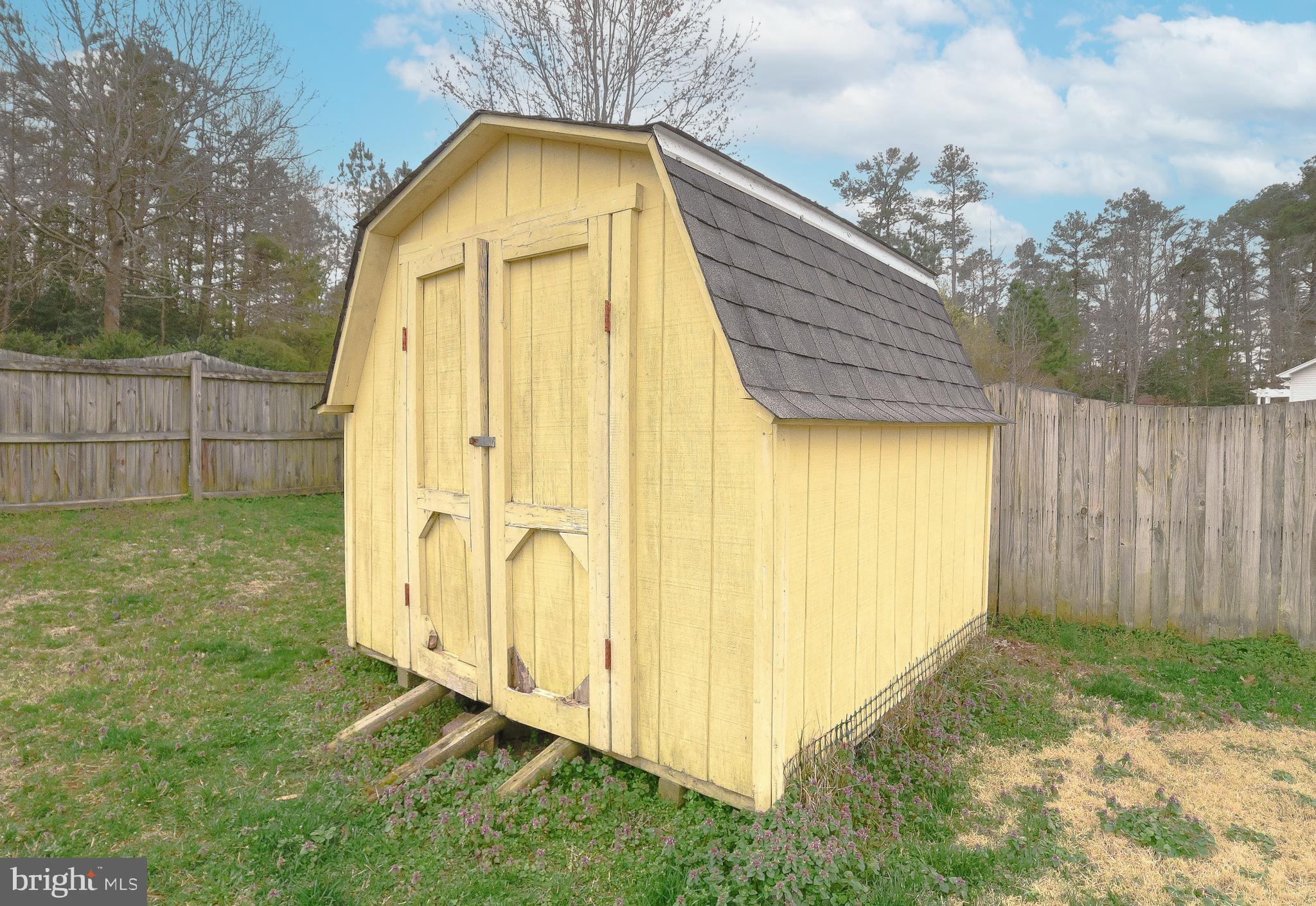 WILLOW WOODS - Residential