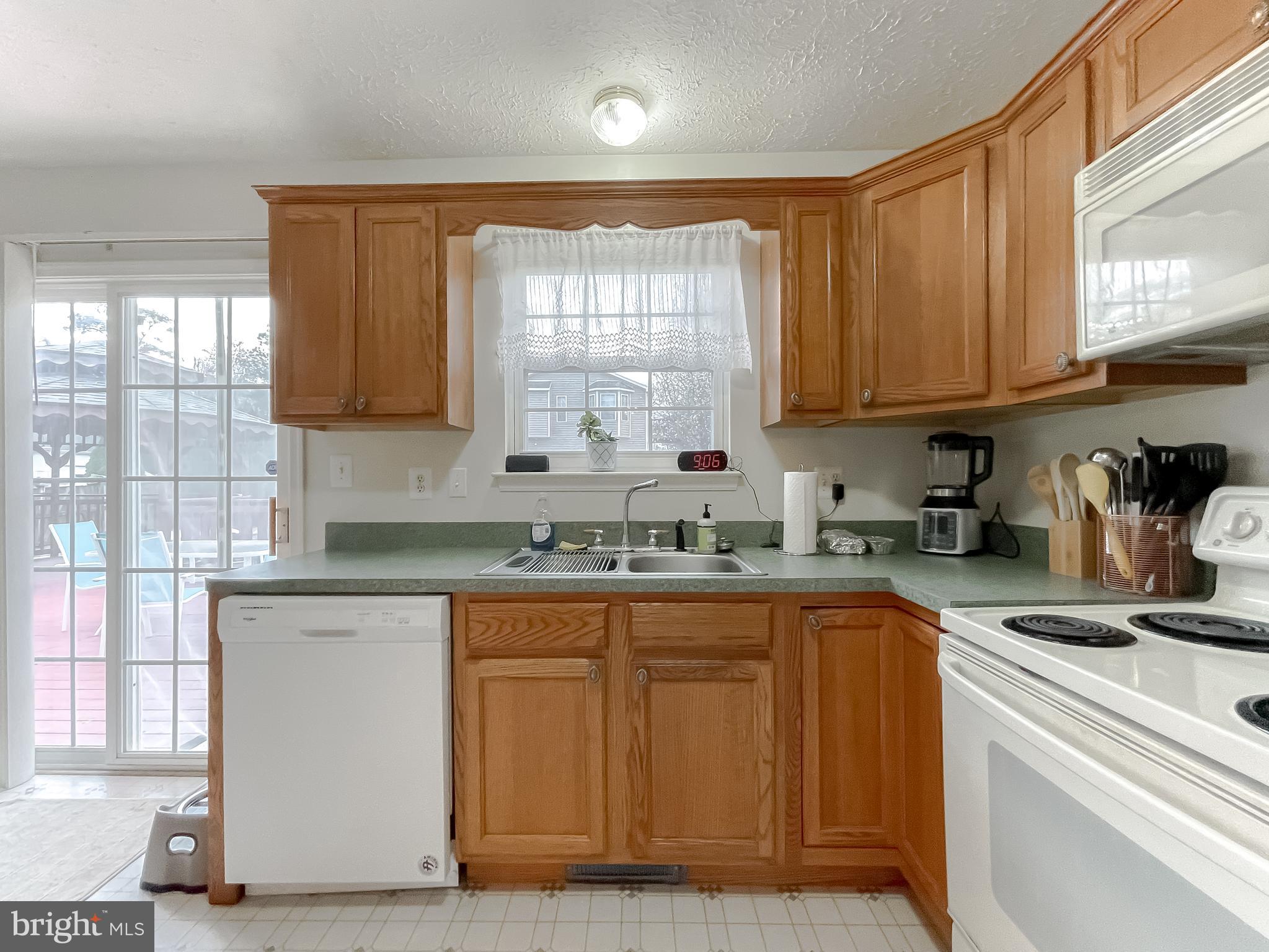 WILLOW WOODS - Residential