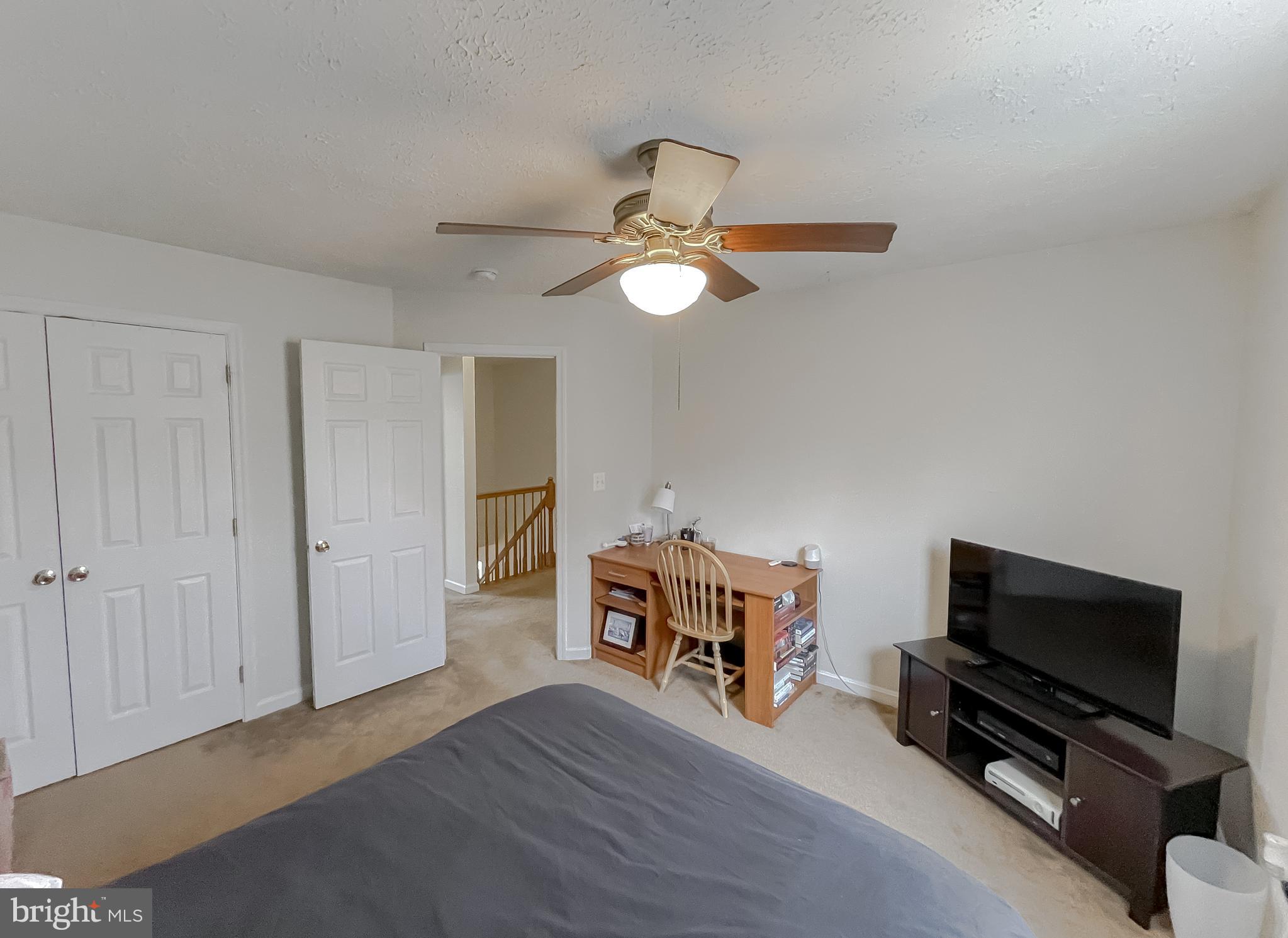 WILLOW WOODS - Residential