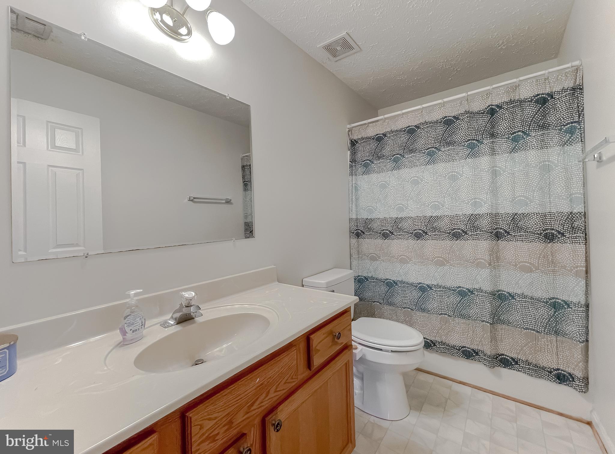 WILLOW WOODS - Residential