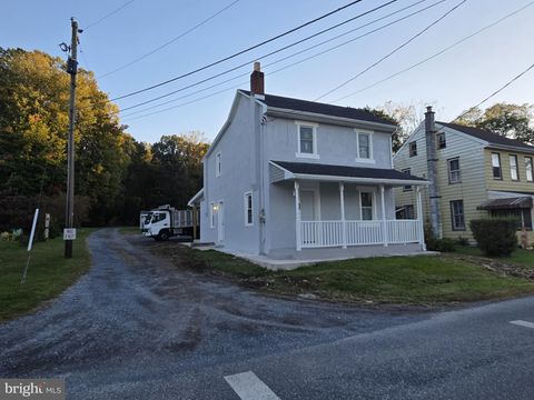 50 W RYELAND ROAD WOMELSDORF PA 19567