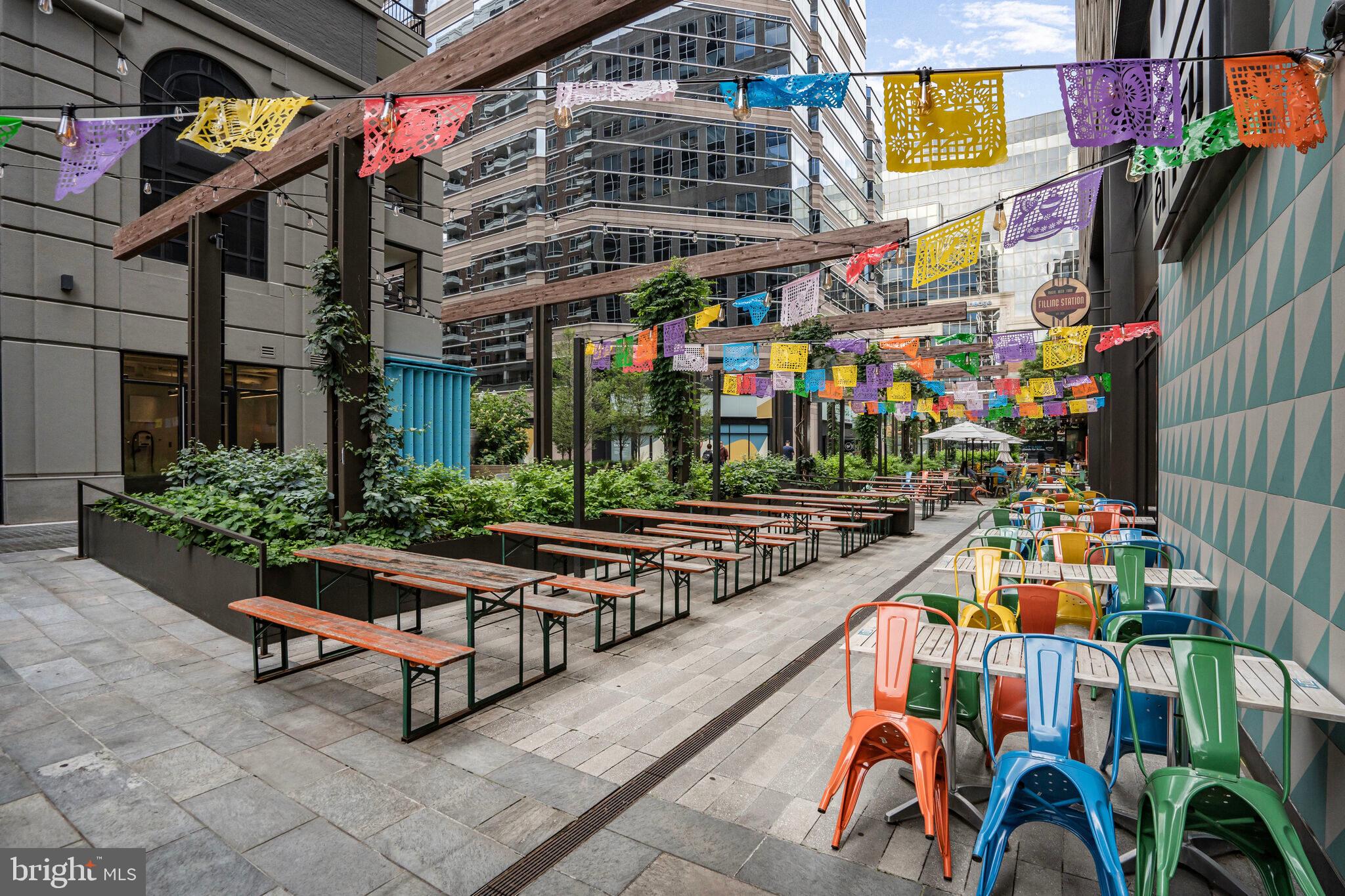 TOWNES OF BALLSTON - Residential Lease