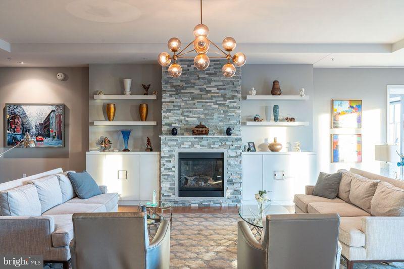 1706 RITTENHOUSE SQUARE 801