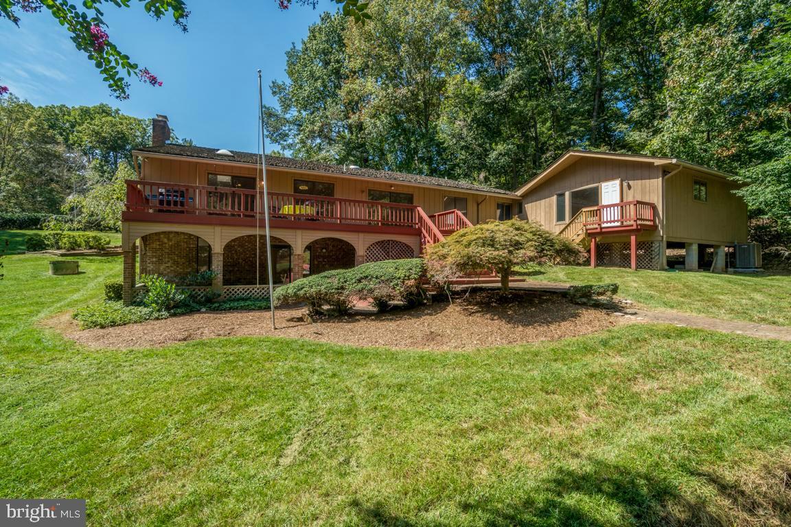 PEACOCK STATION - Residential Lease