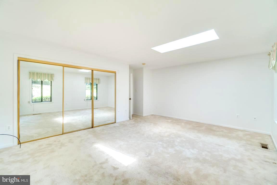 PEACOCK STATION - Residential Lease