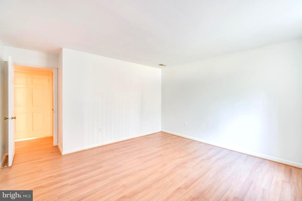 PEACOCK STATION - Residential Lease