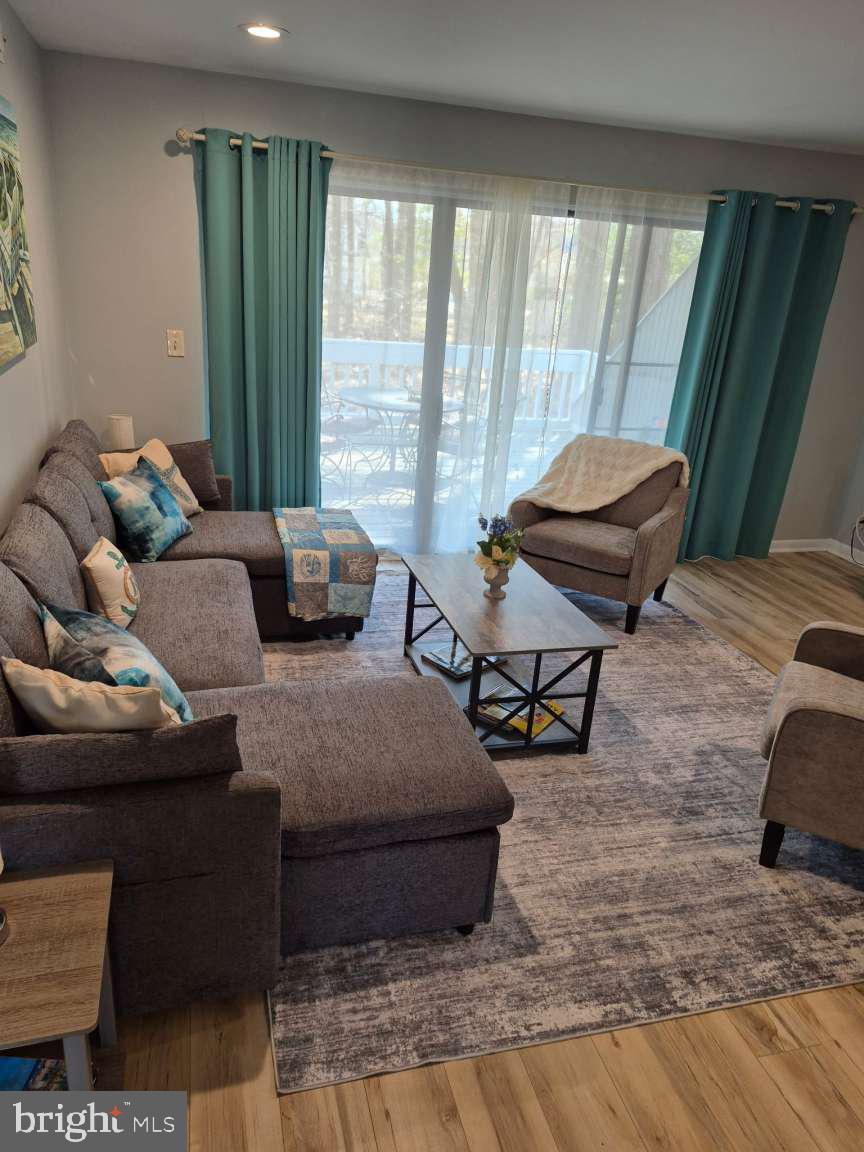 39633 ROUND ROBIN WAY 2602