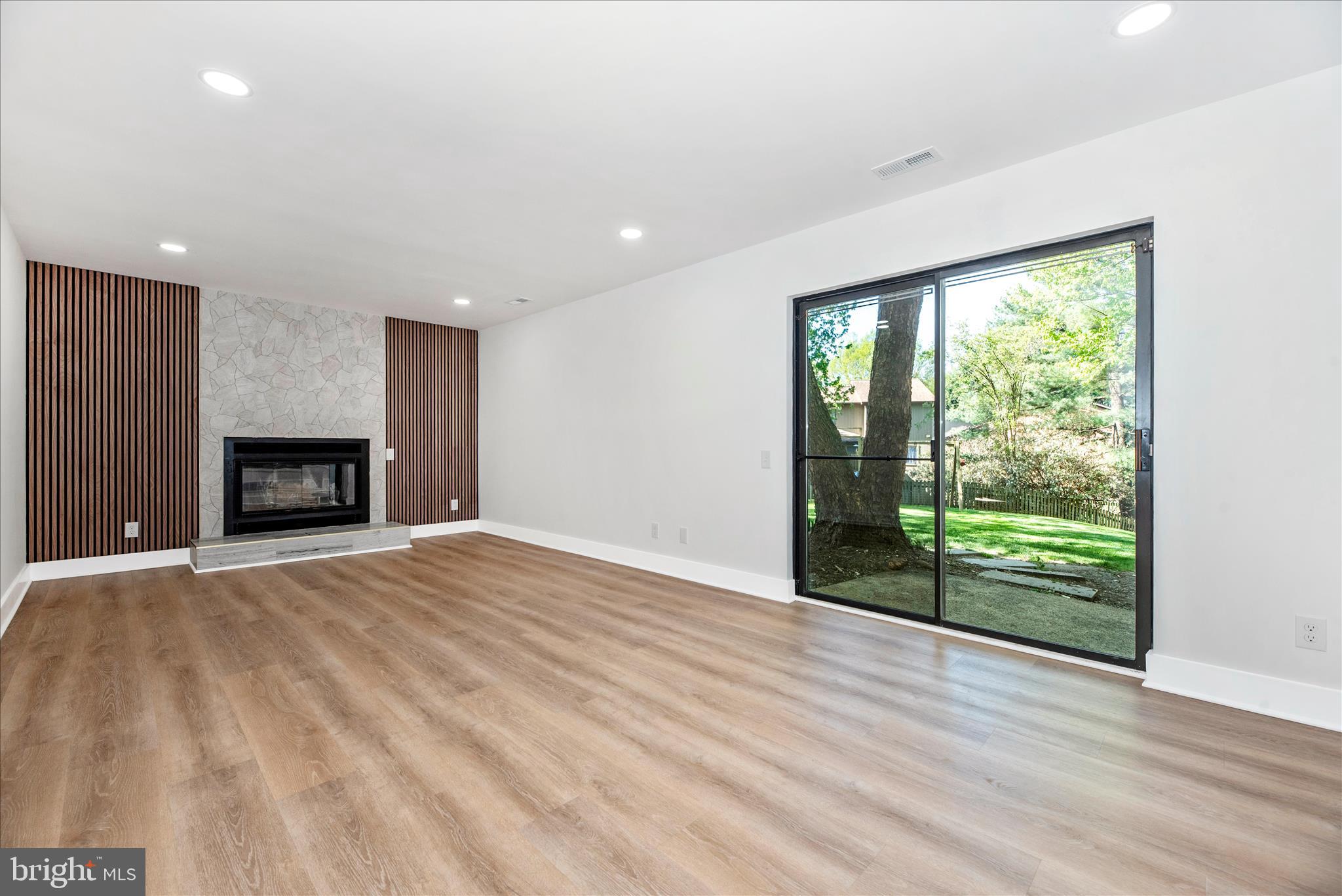 VELVET HILLS SOUTH - Residential