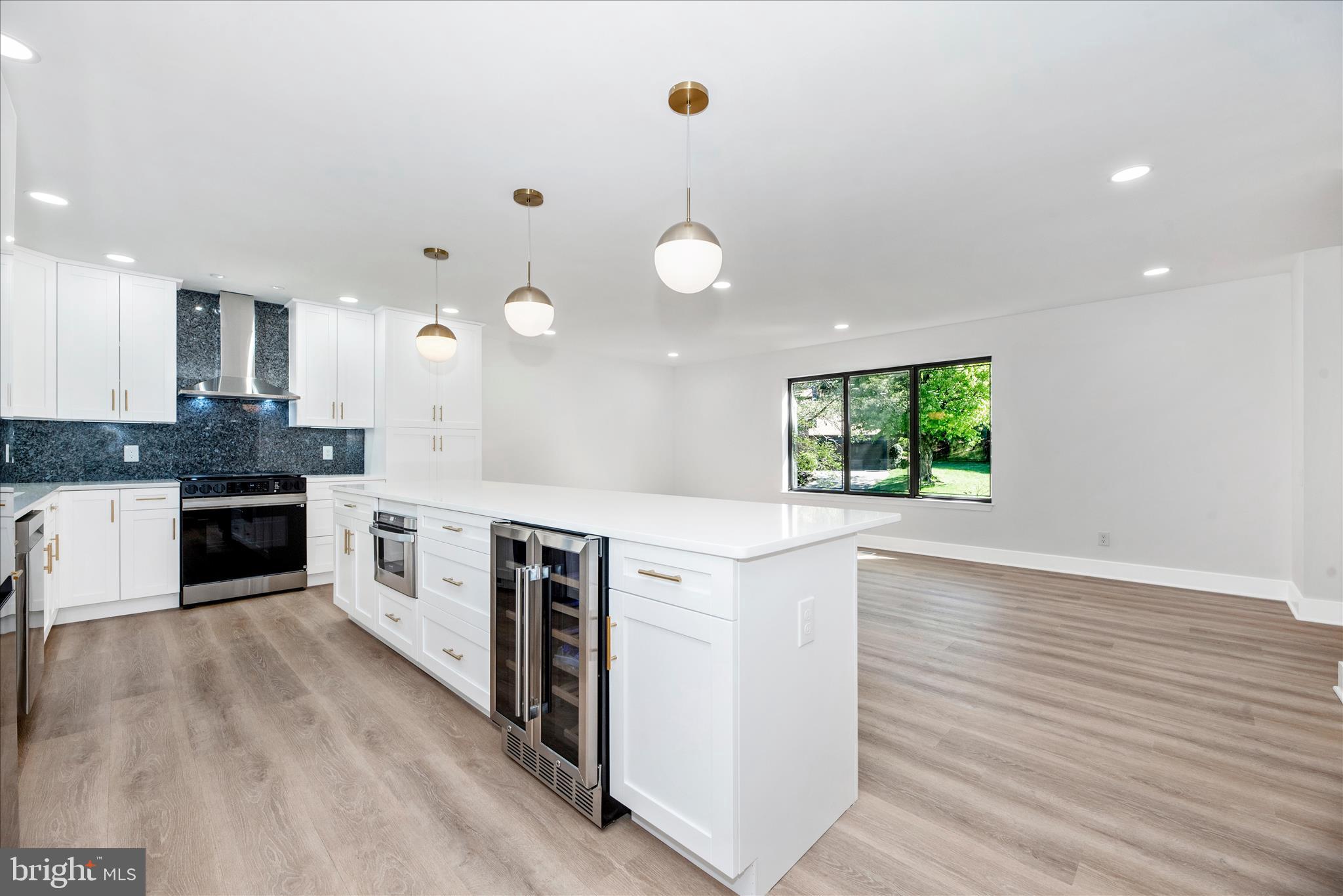 VELVET HILLS SOUTH - Residential