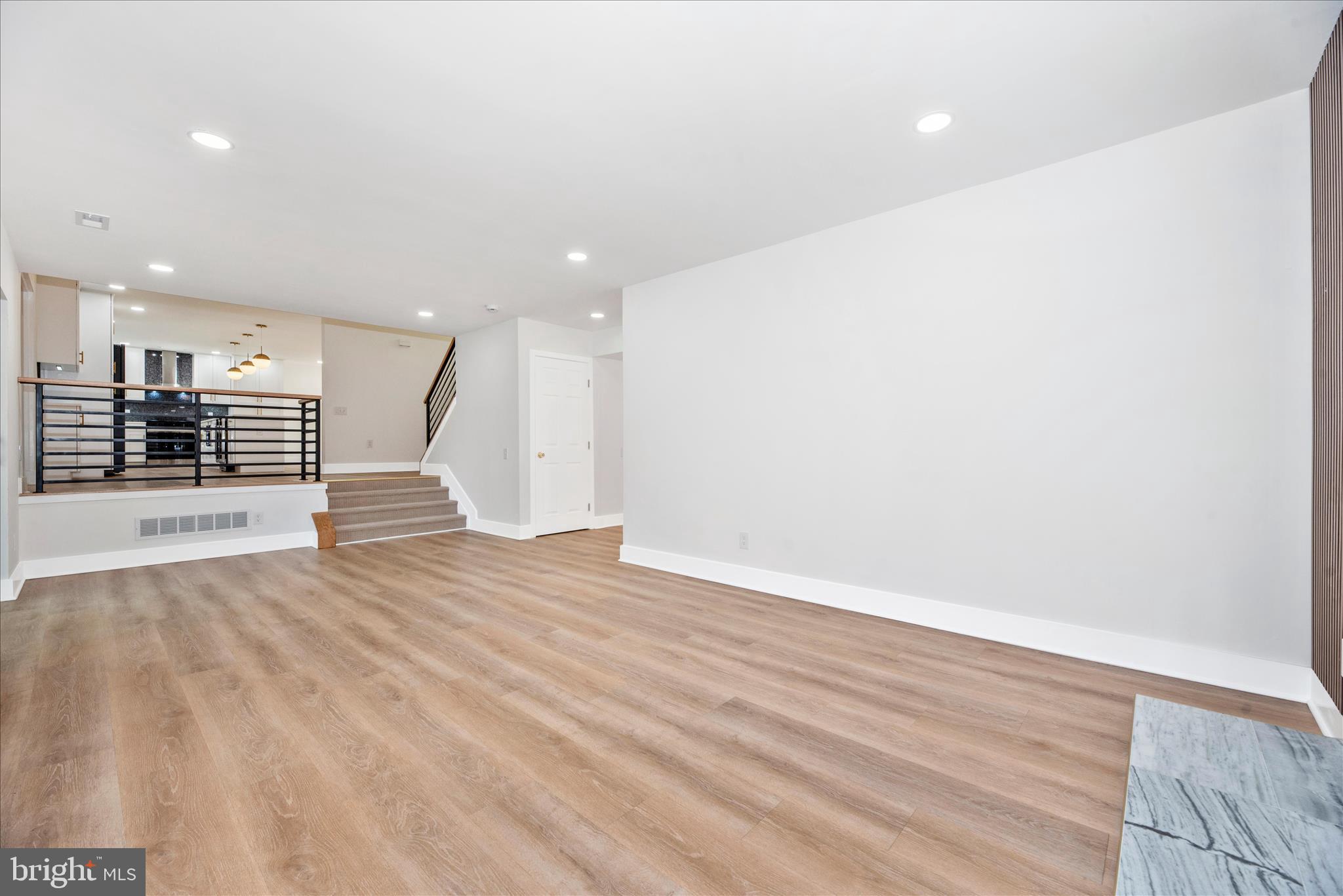 VELVET HILLS SOUTH - Residential