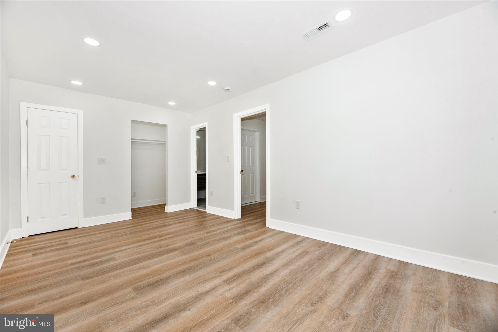 VELVET HILLS SOUTH - Residential