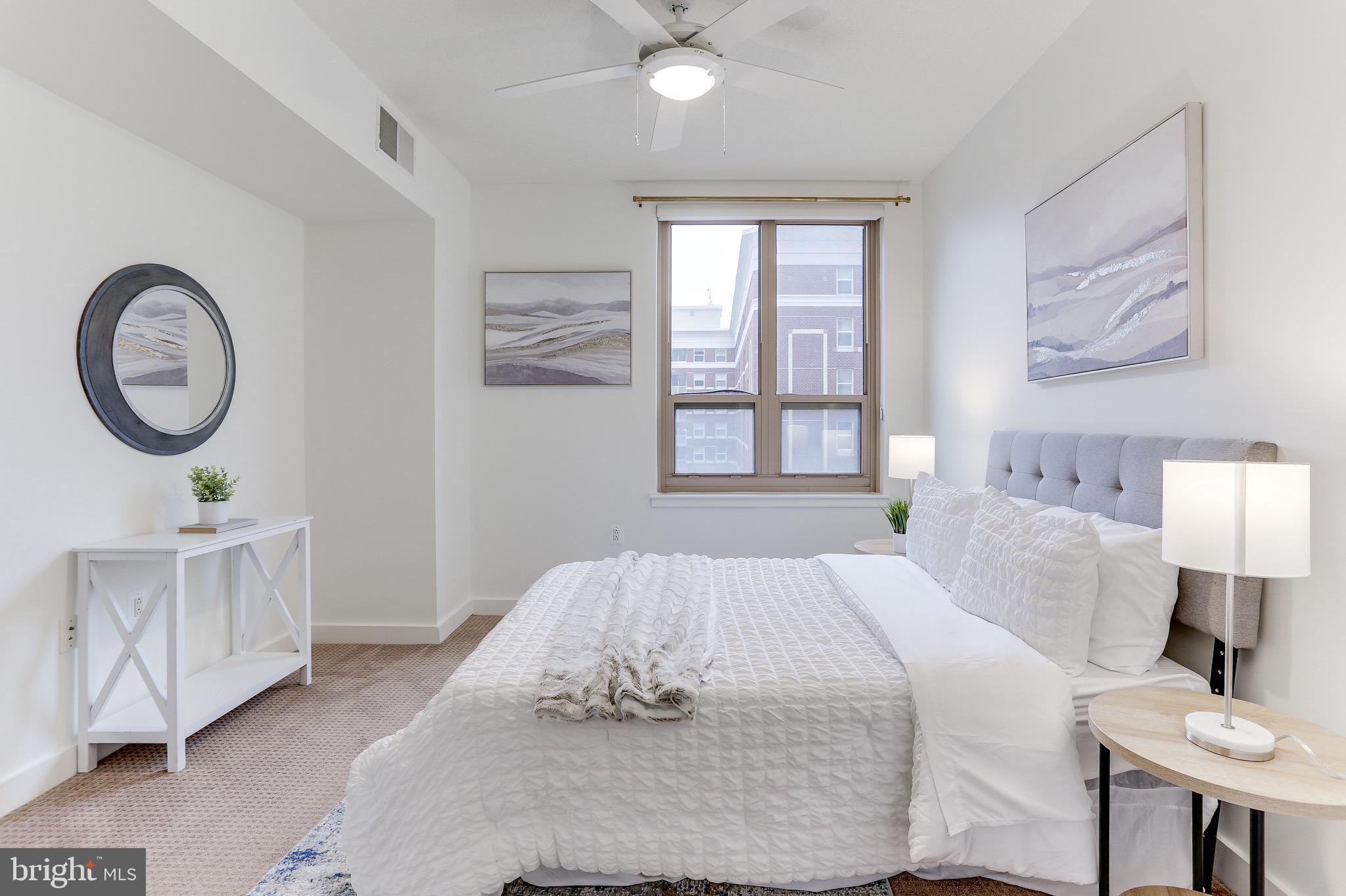 RESIDENCES AT LIBERTY CENTER - Residential