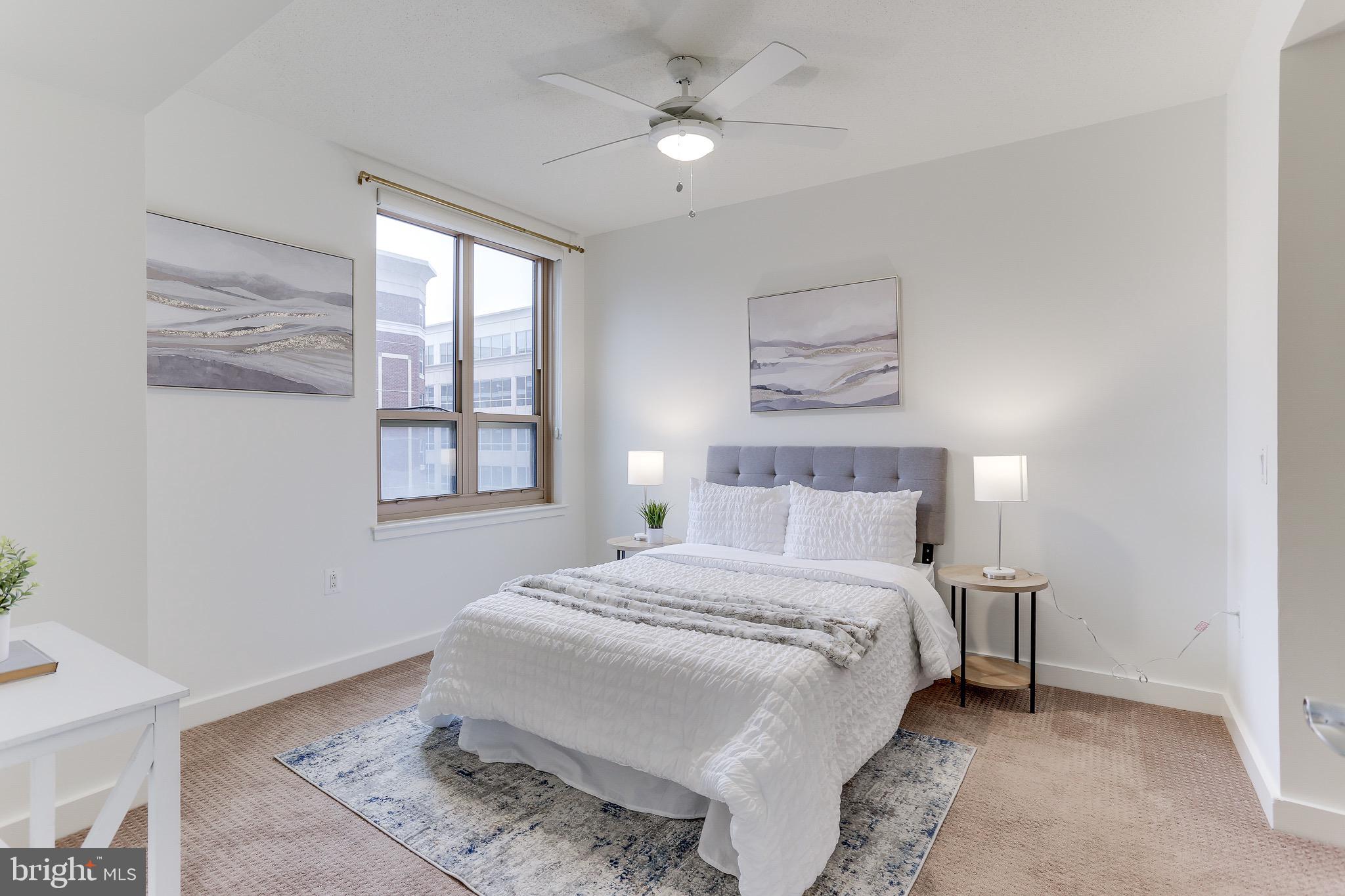 RESIDENCES AT LIBERTY CENTER - Residential