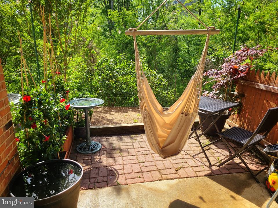 CHARING CROSS - Residential Lease