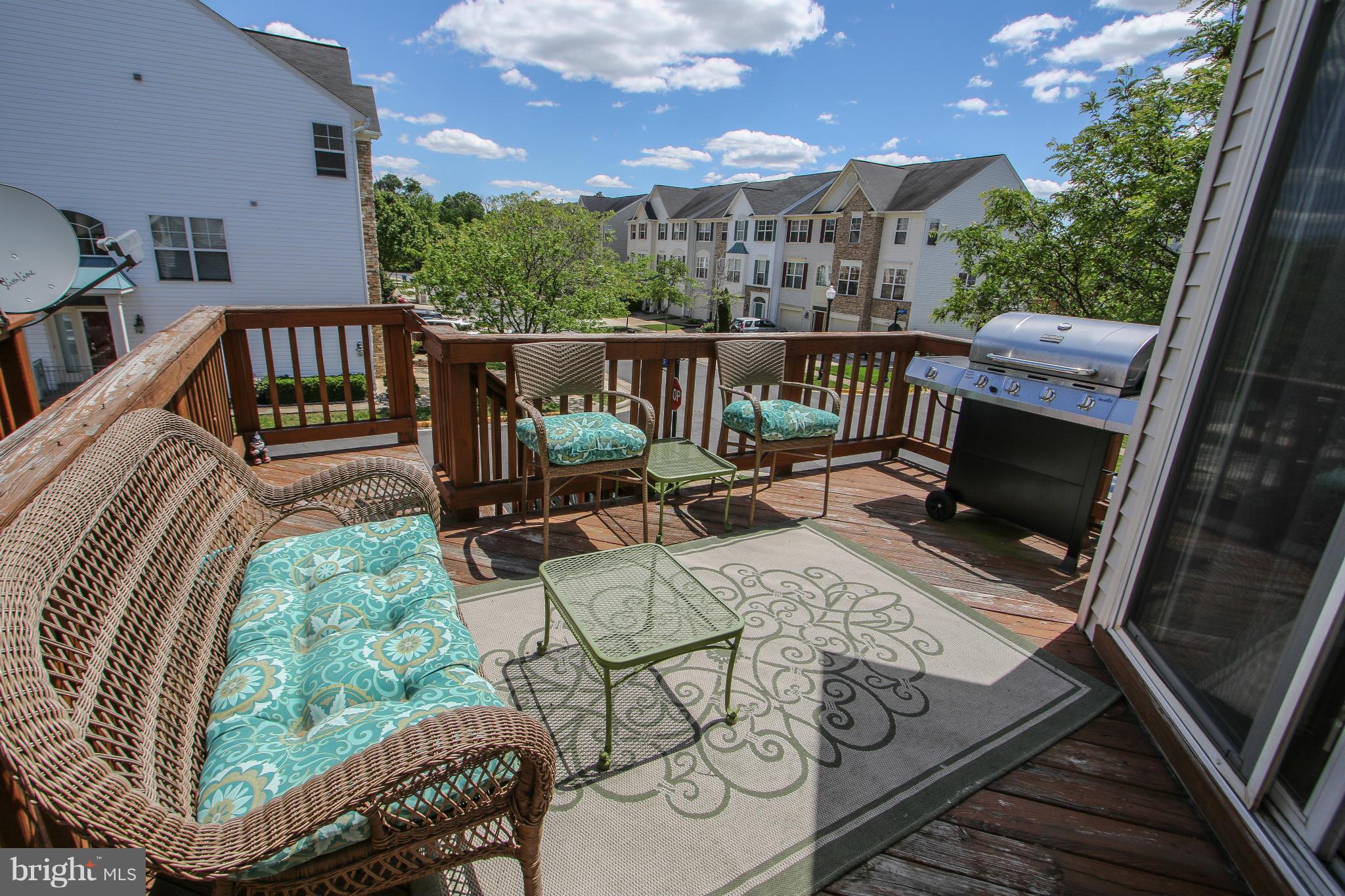 SOUTH RIDING - Residential Lease