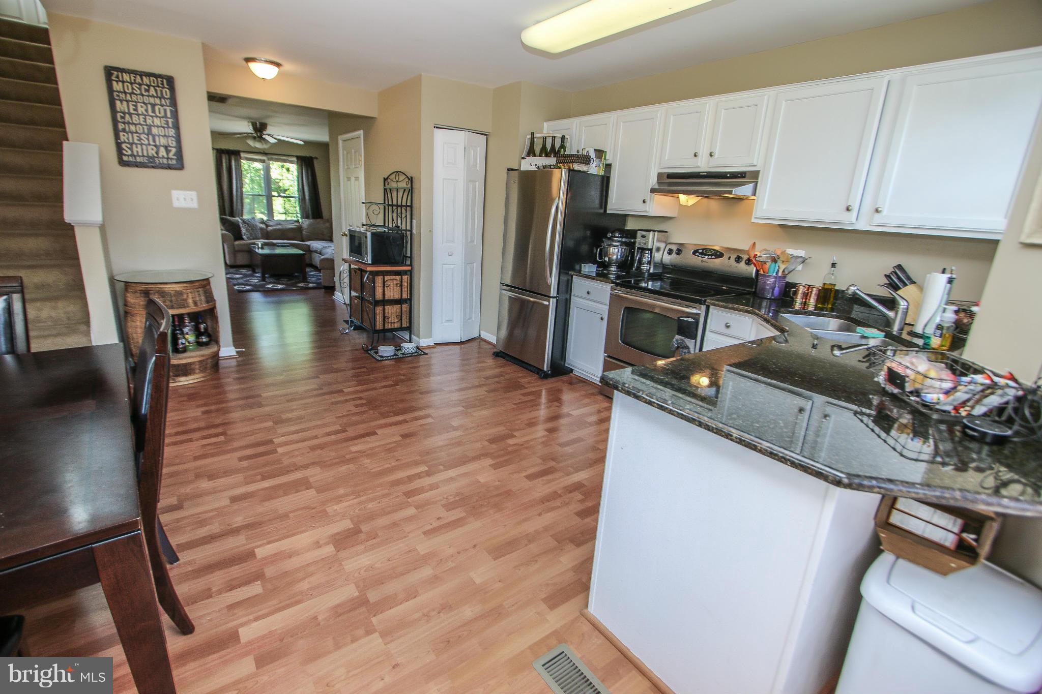 SOUTH RIDING - Residential Lease