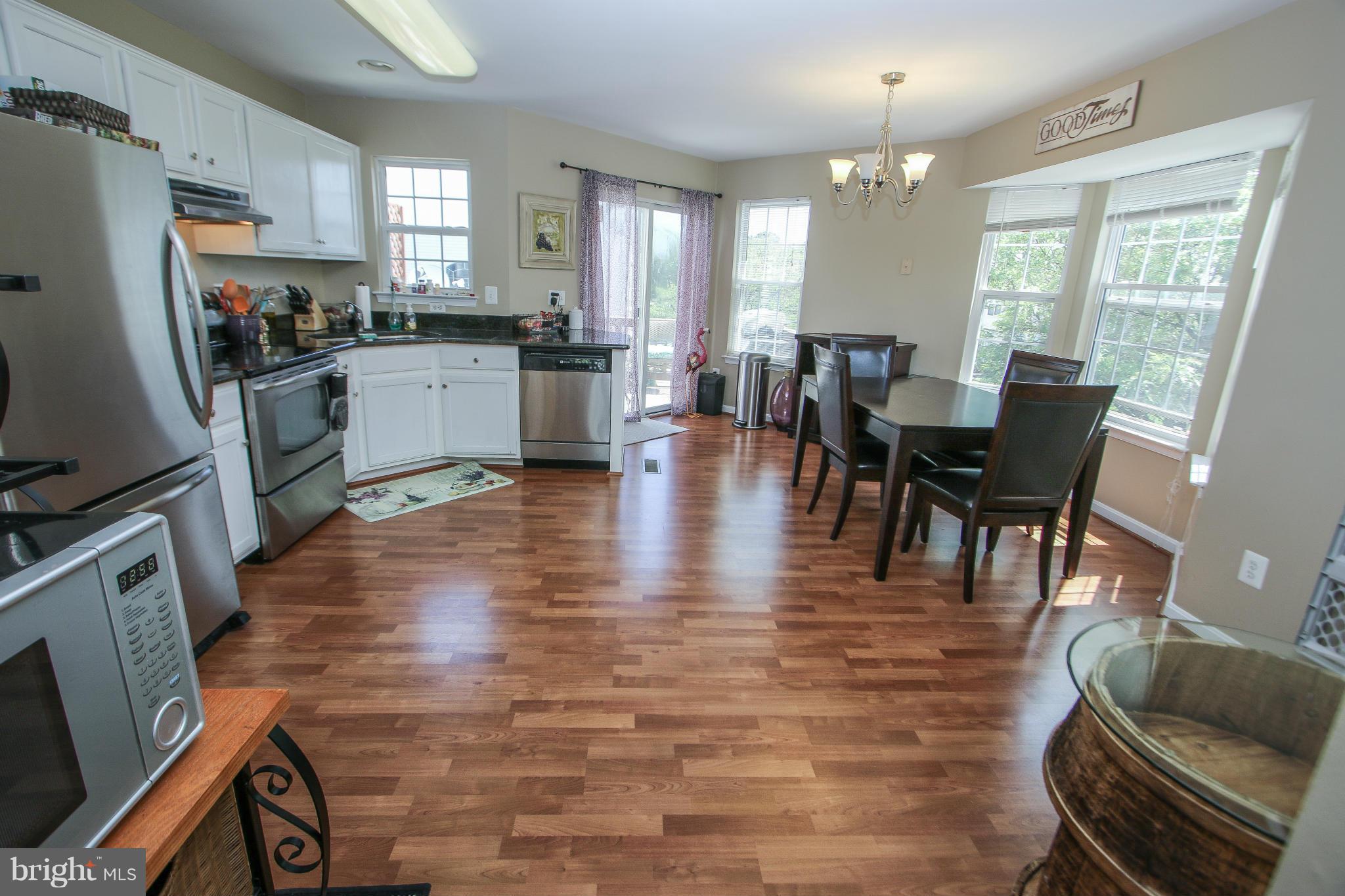 SOUTH RIDING - Residential Lease