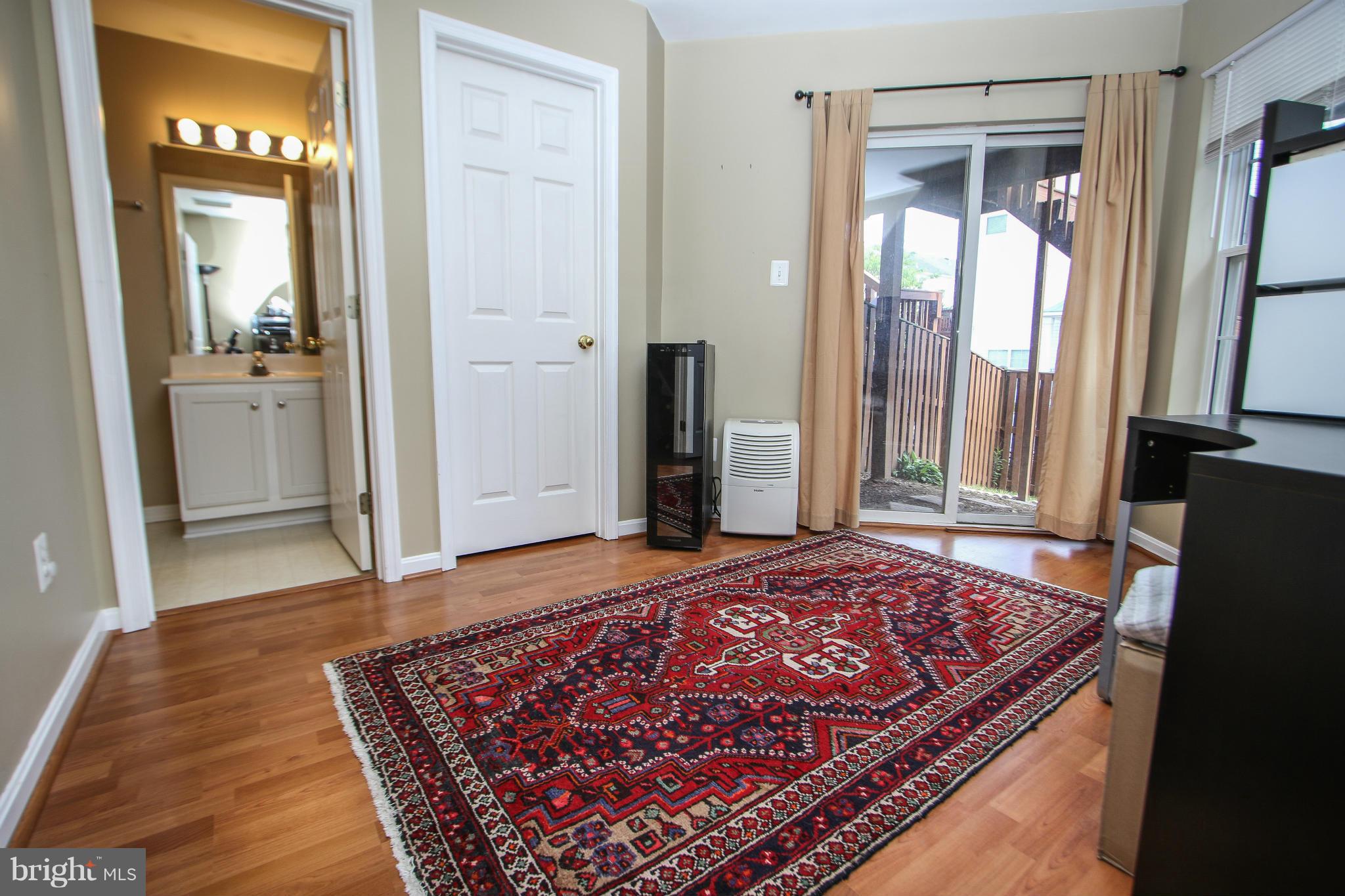 SOUTH RIDING - Residential Lease