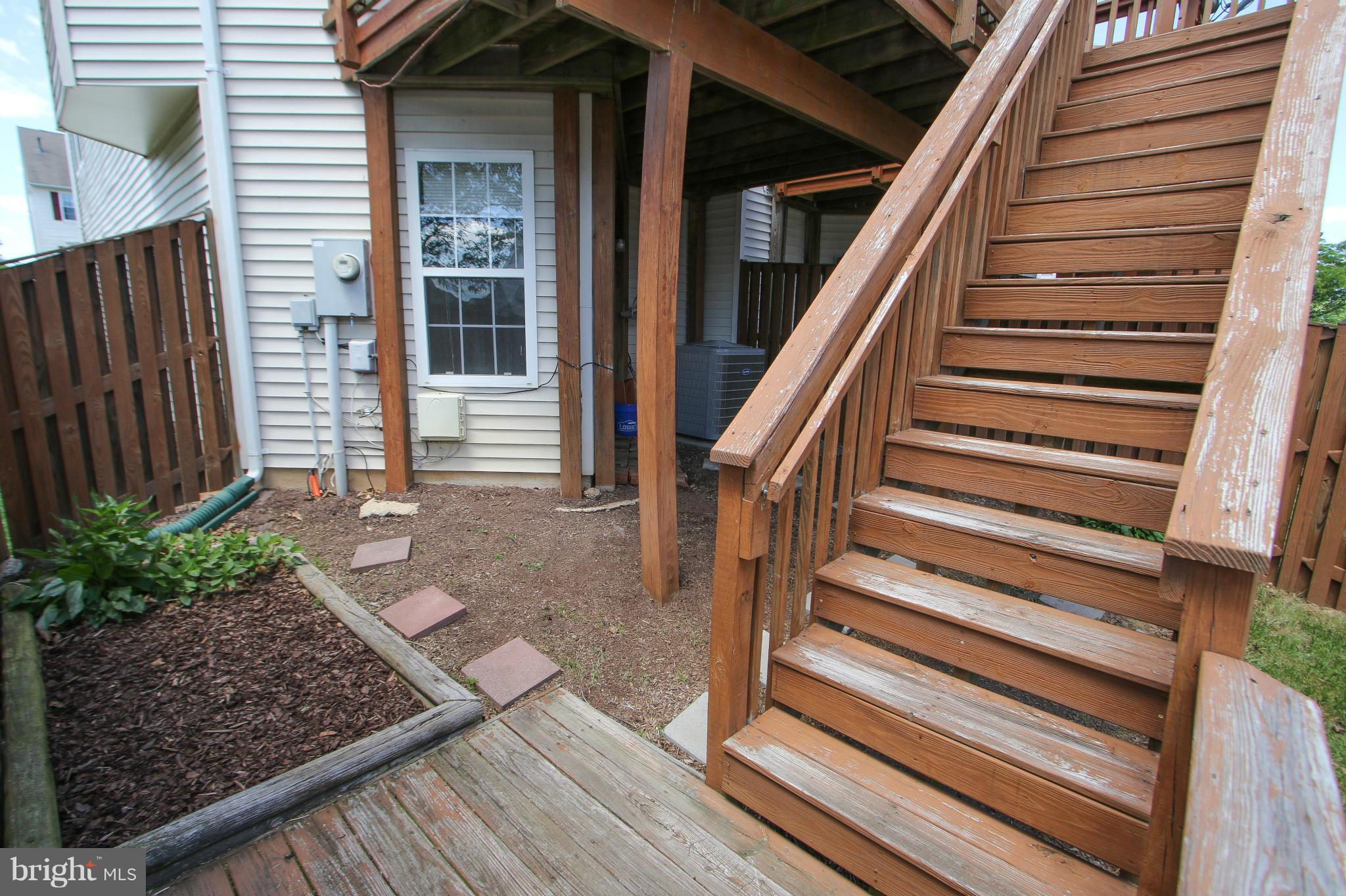 SOUTH RIDING - Residential Lease